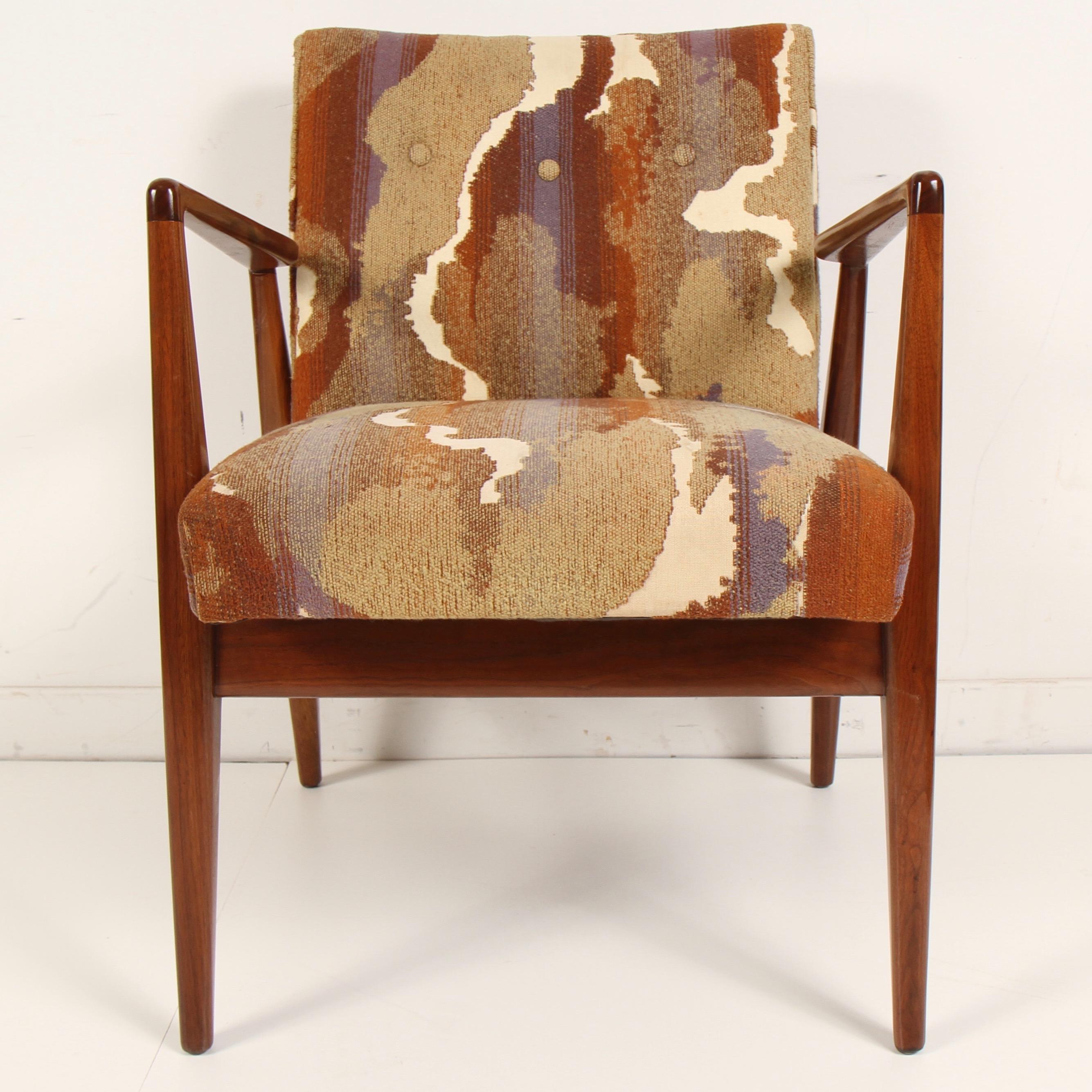 Fabric Jens Risom Lounge Chair