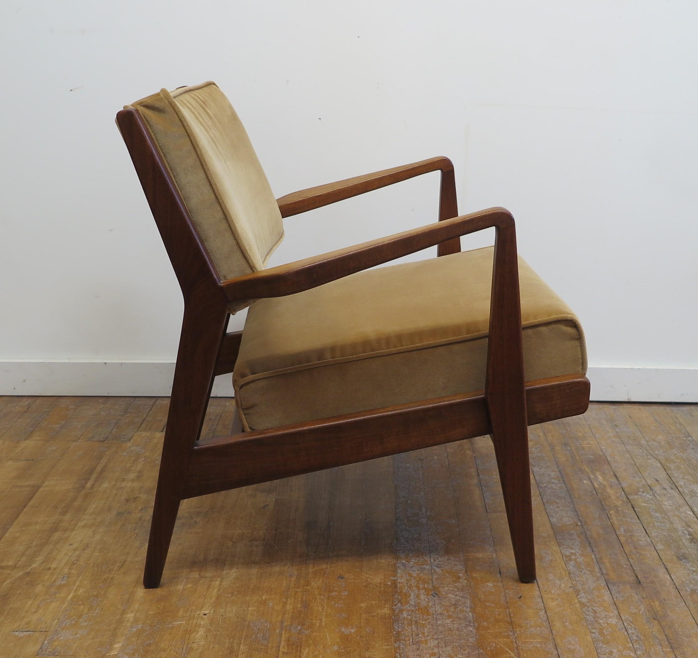 Mid-20th Century Jens Risom Lounge Chair Model U430 For Sale
