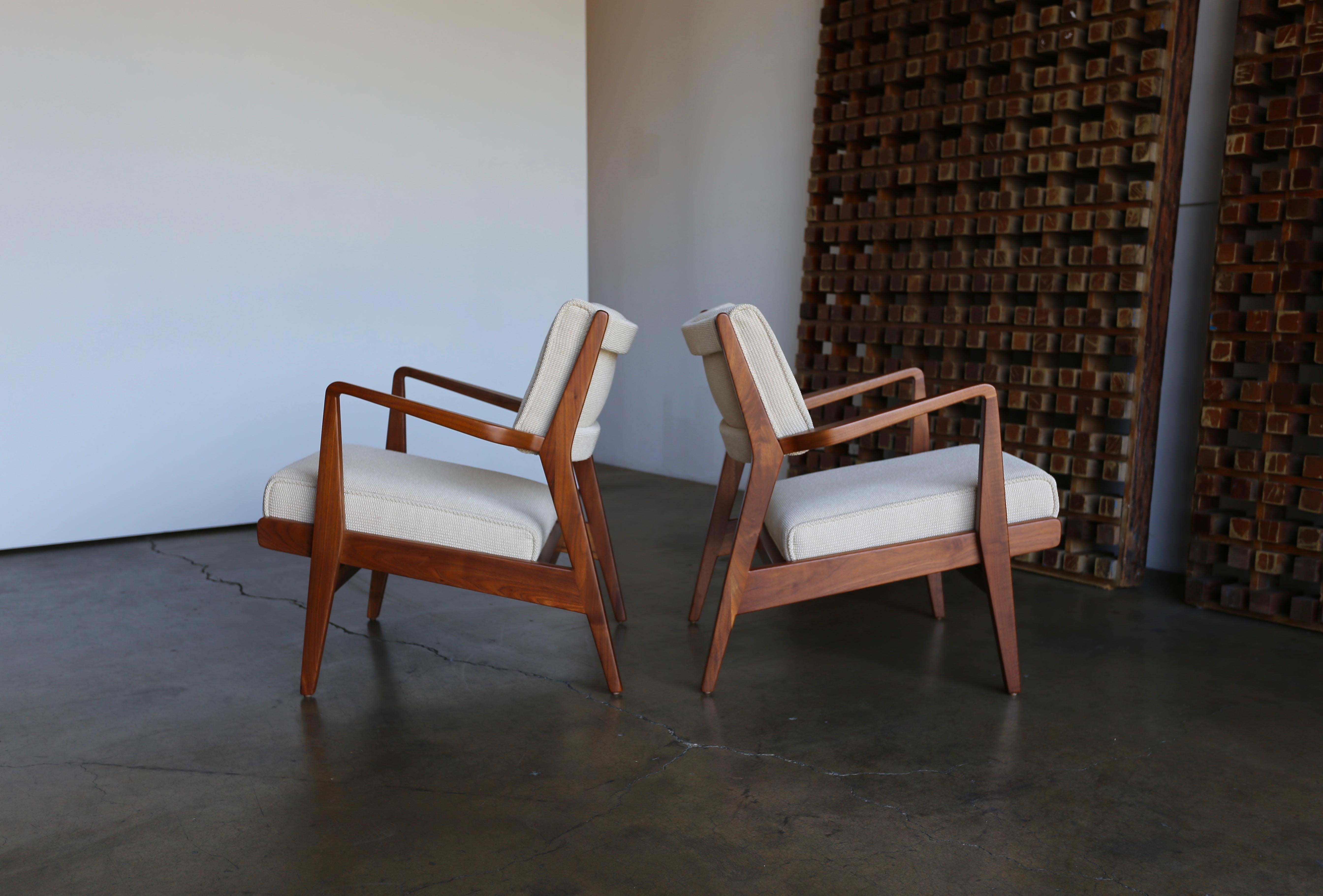 Fabric Jens Risom Lounge Chairs
