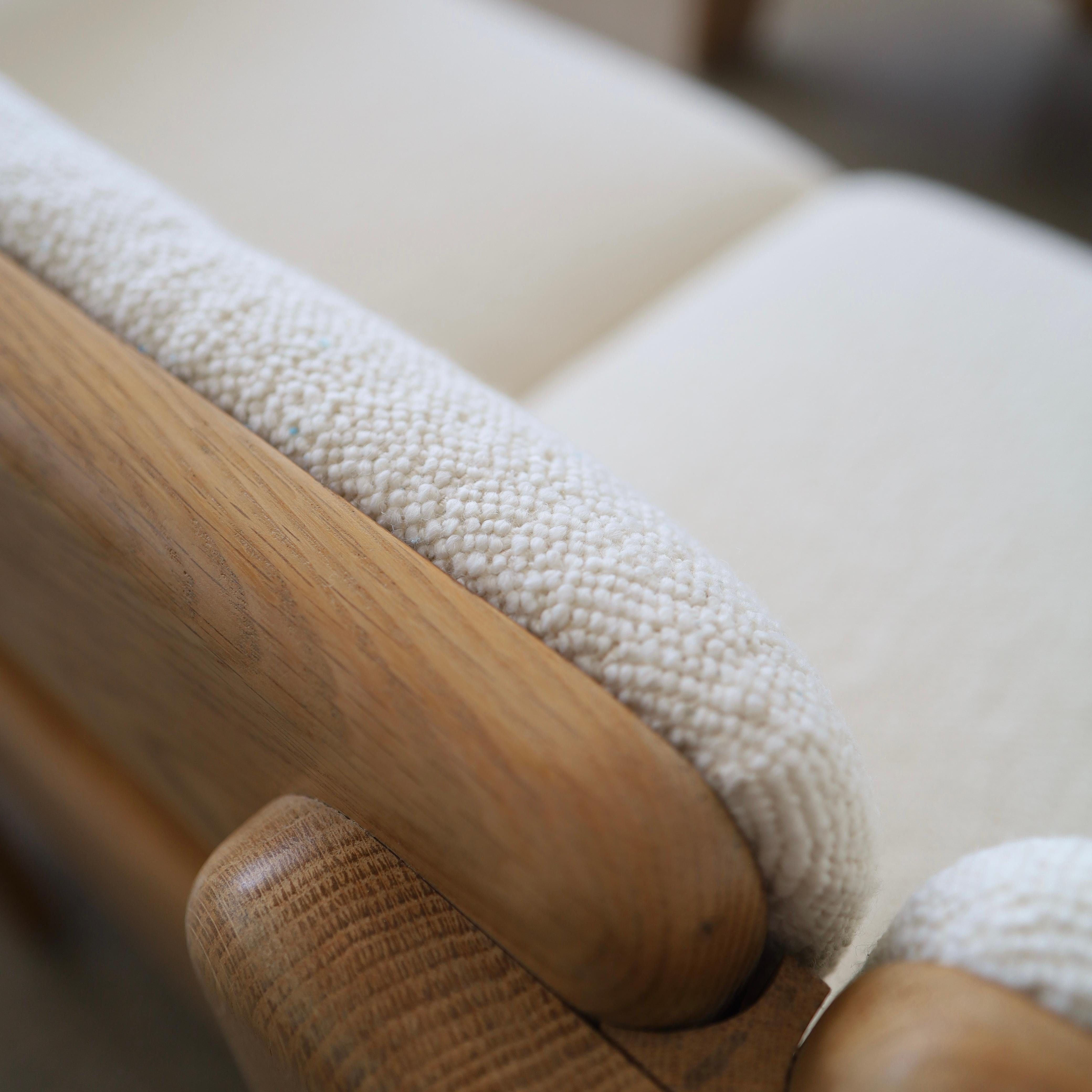 Jens Risom Loveseats, a pair For Sale 2