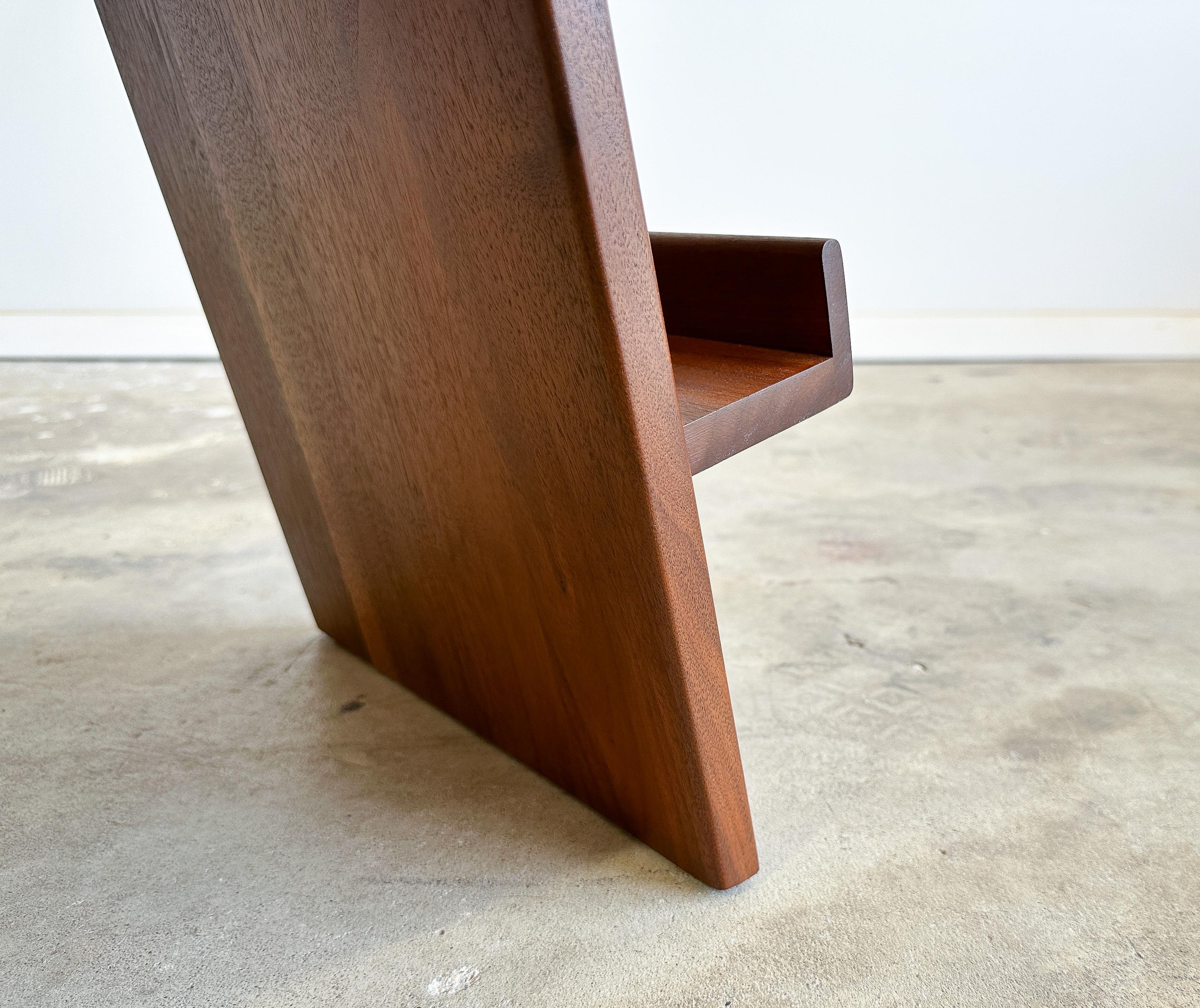 Jens Risom Magazine Side Table, Model T539, USA, 1940s 1