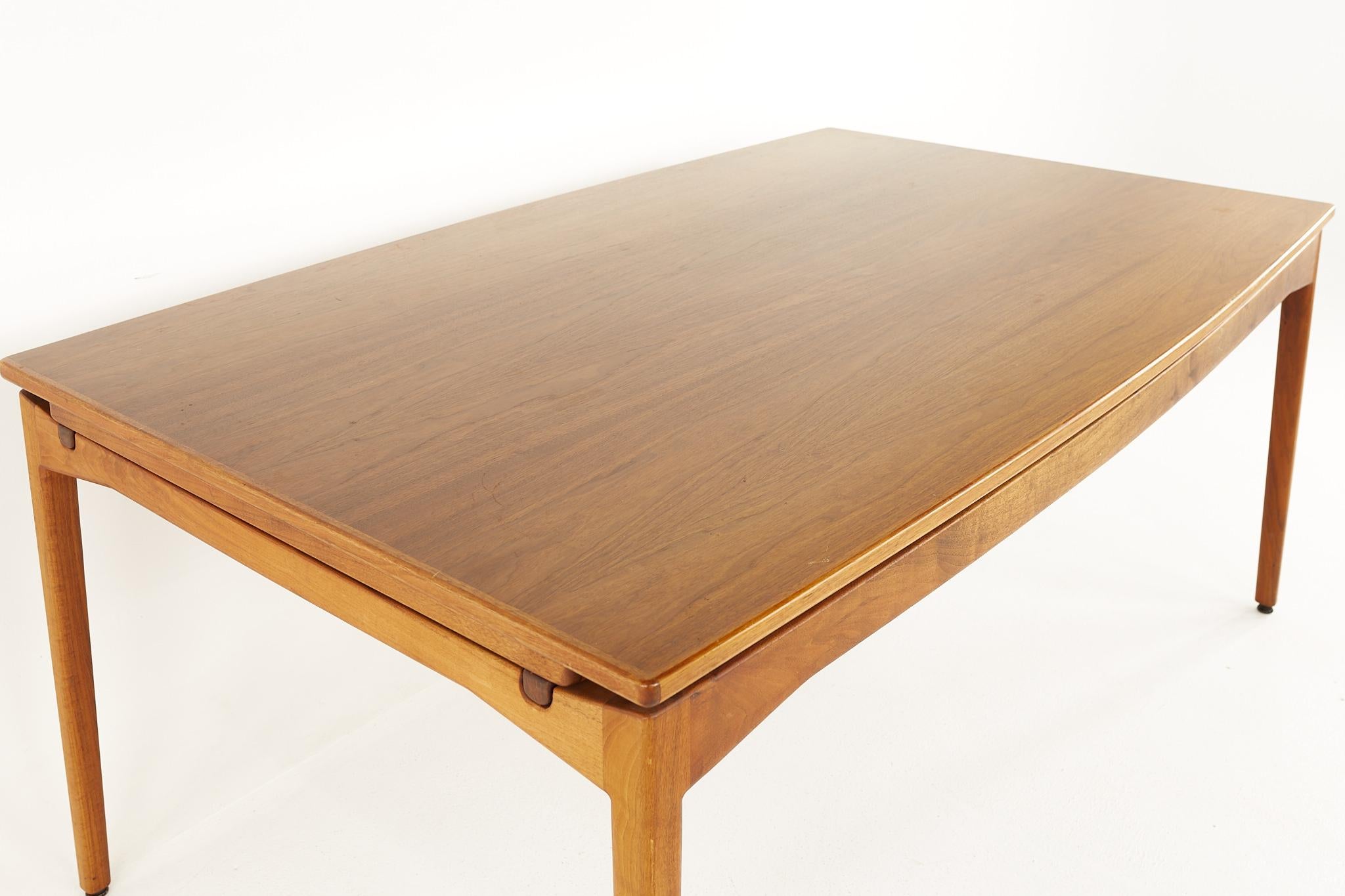 American Jens Risom MCM Walnut Dining Table Hidden Leaf Dining Table with 2 Leaves
