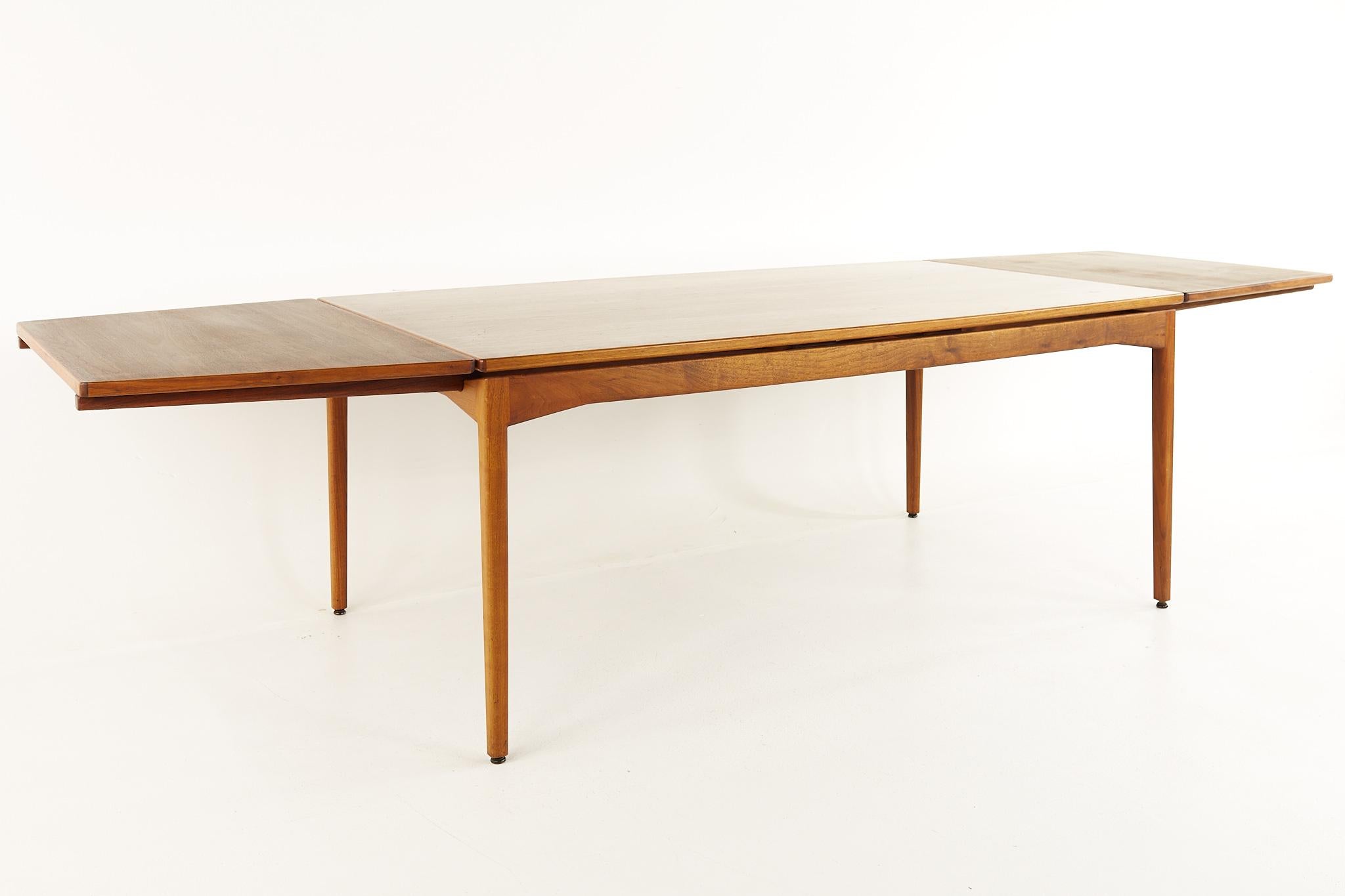 Jens Risom MCM Walnut Dining Table Hidden Leaf Dining Table with 2 Leaves 2