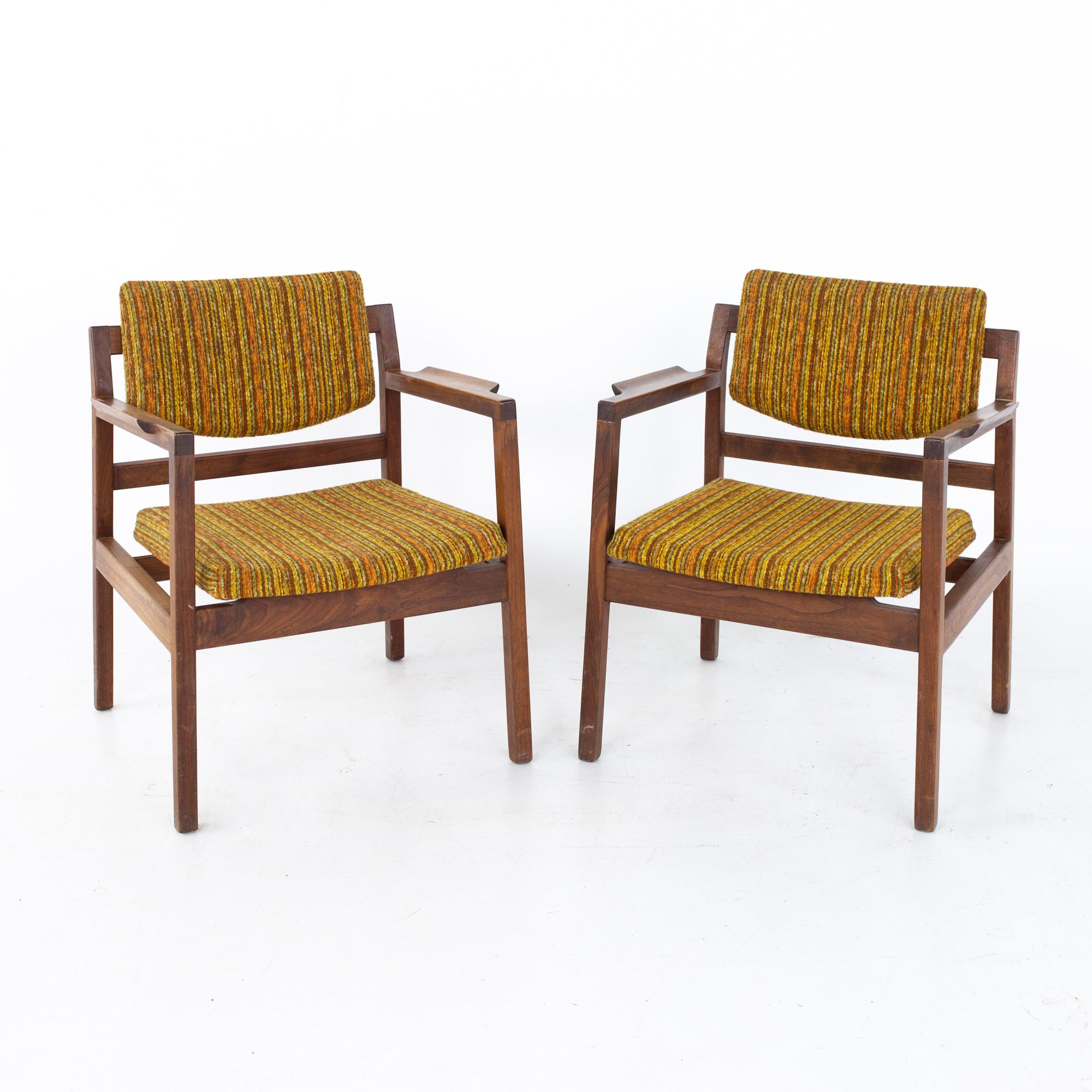 Mid-Century Modern Jens Risom Mid Century Arm Chairs, a Pair For Sale