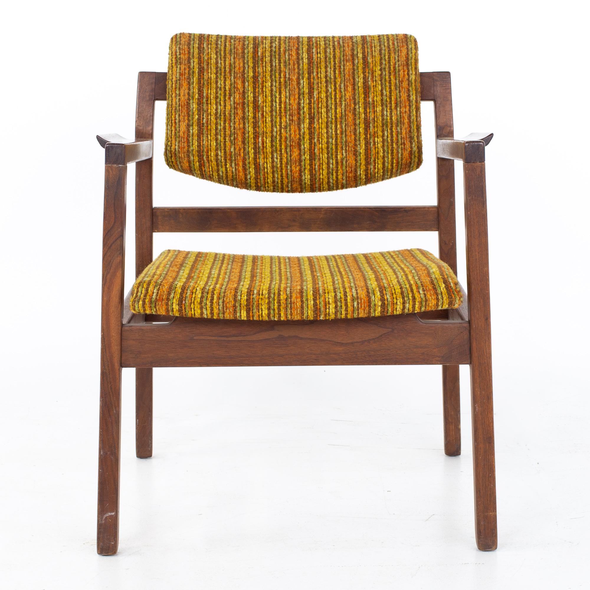 Late 20th Century Jens Risom Mid Century Arm Chairs, a Pair For Sale