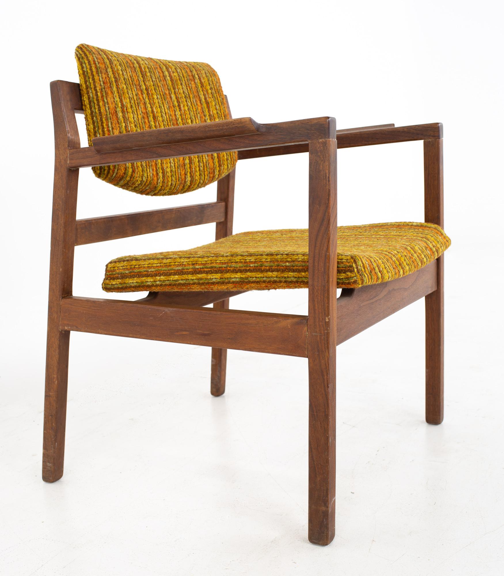 Upholstery Jens Risom Mid Century Arm Chairs, a Pair For Sale