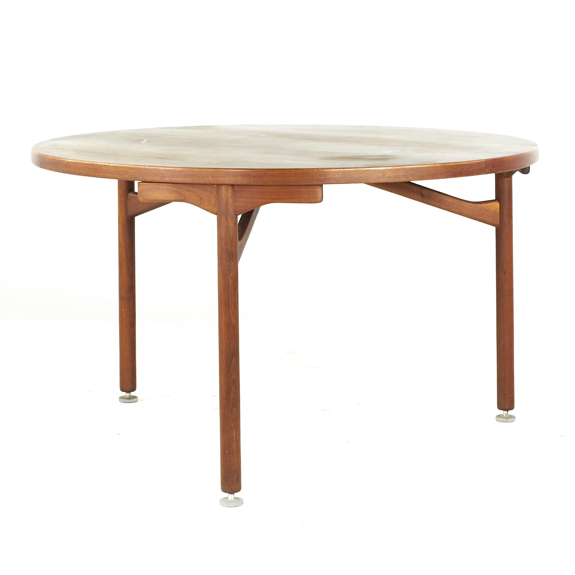 Jens Risom Midcentury Dining Table Walnut with 3 Legs For Sale at 1stDibs