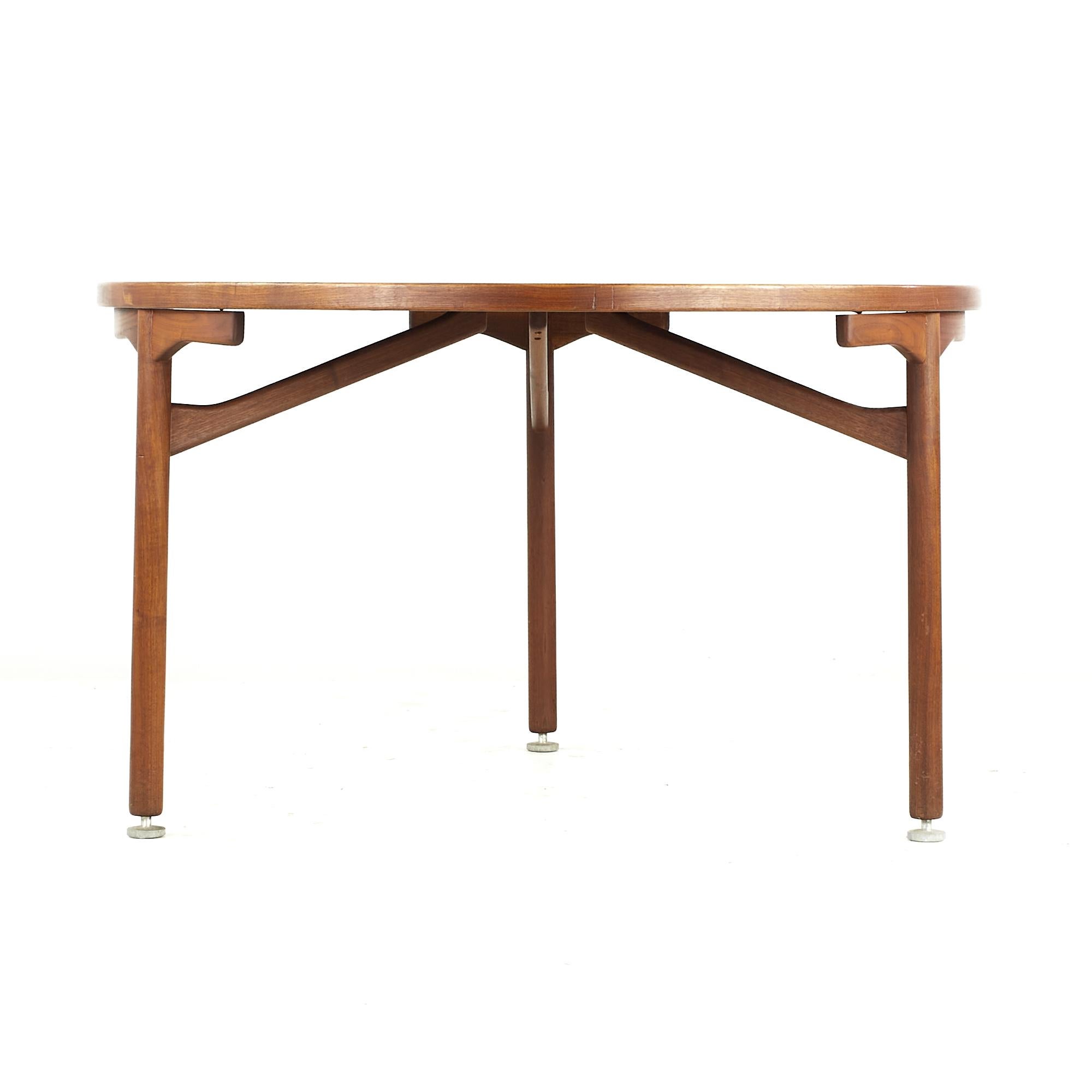 Jens Risom Midcentury Dining Table Walnut with 3 Legs For Sale at 1stDibs