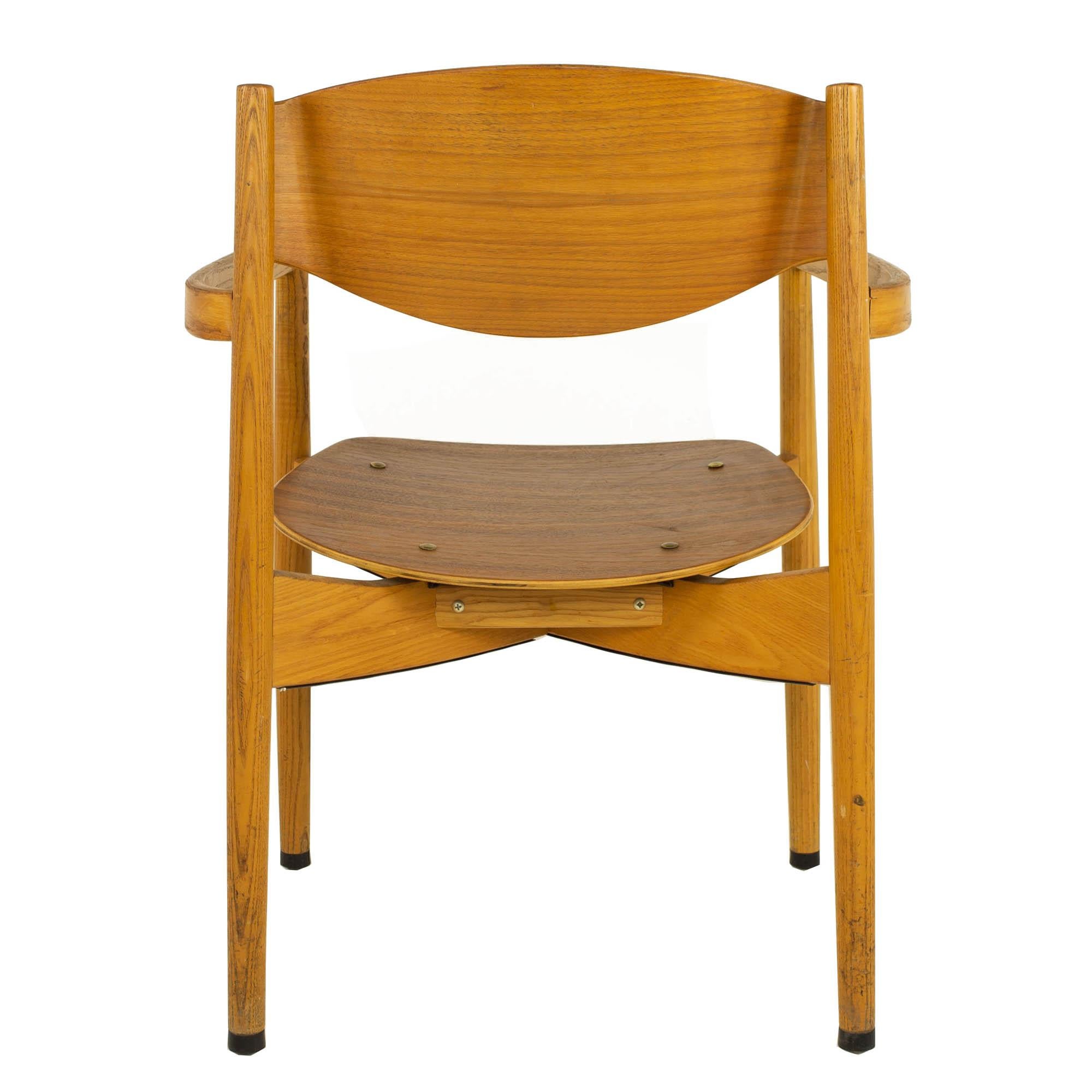 Jens Risom Mid Century General Purpose Walnut Dining Chairs, Set of 8 2