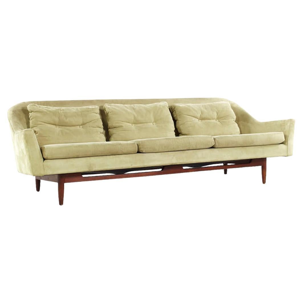 Jens Risom Mid Century Model 2516 Walnut Sofa For Sale