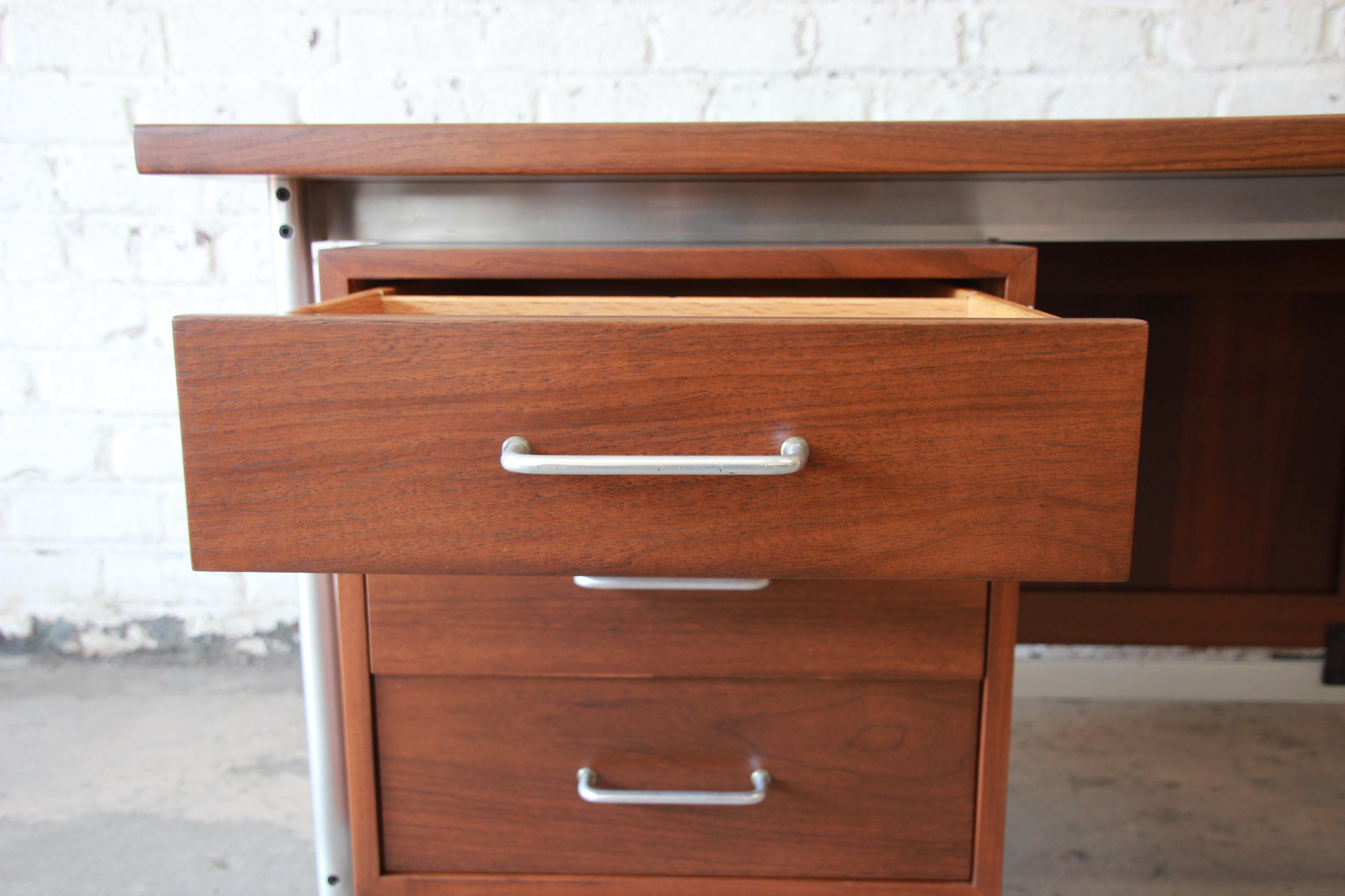 Jens Risom Mid-Century Modern Executive Desk in Walnut, Cane, and Steel 3