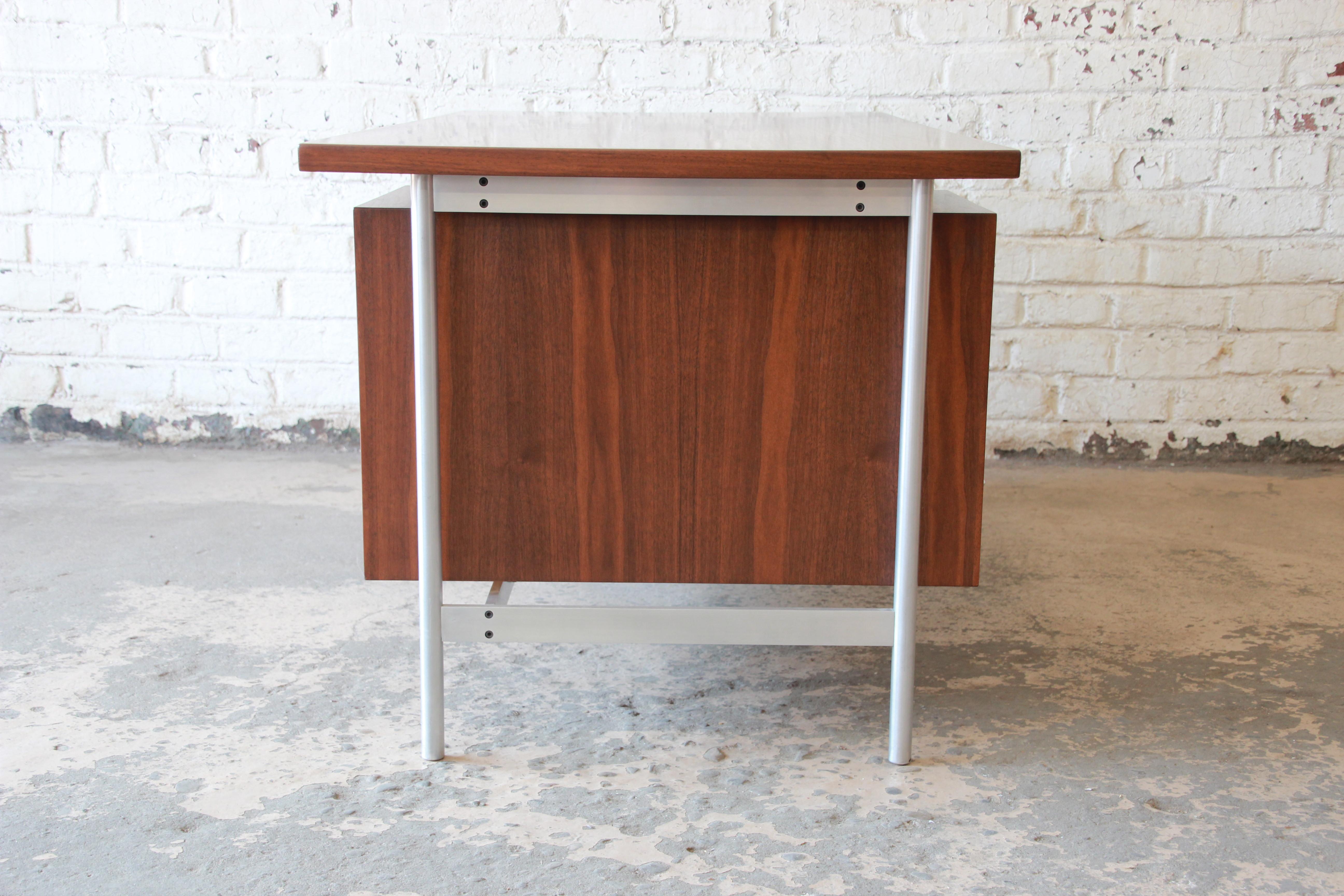 Jens Risom Mid-Century Modern Executive Desk in Walnut, Cane, and Steel 7