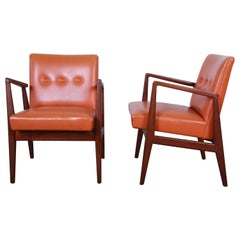 Jens Risom Mid-Century Modern Sculpted Walnut Lounge Chairs, Pair