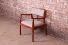 Jens Risom Mid-Century Modern Sculpted Walnut Playboy Lounge Chair, 1960s