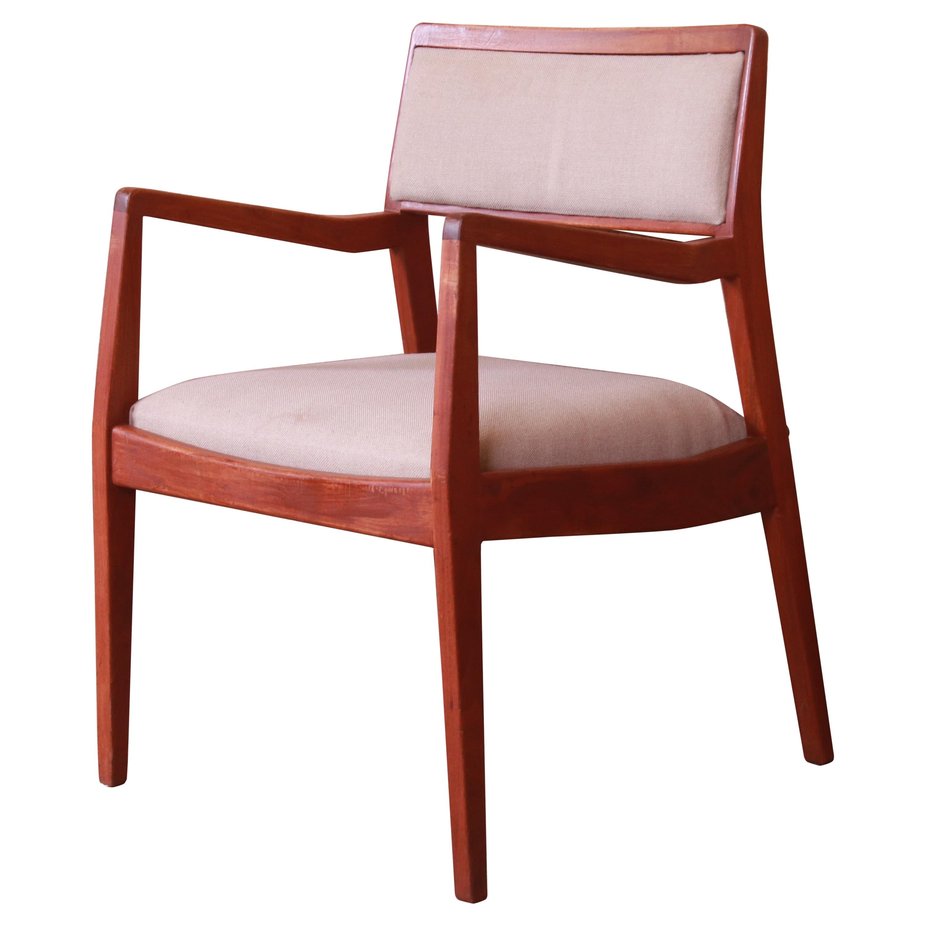 Jens Risom Mid-Century Modern Sculpted Walnut Playboy Lounge Chair, 1960s