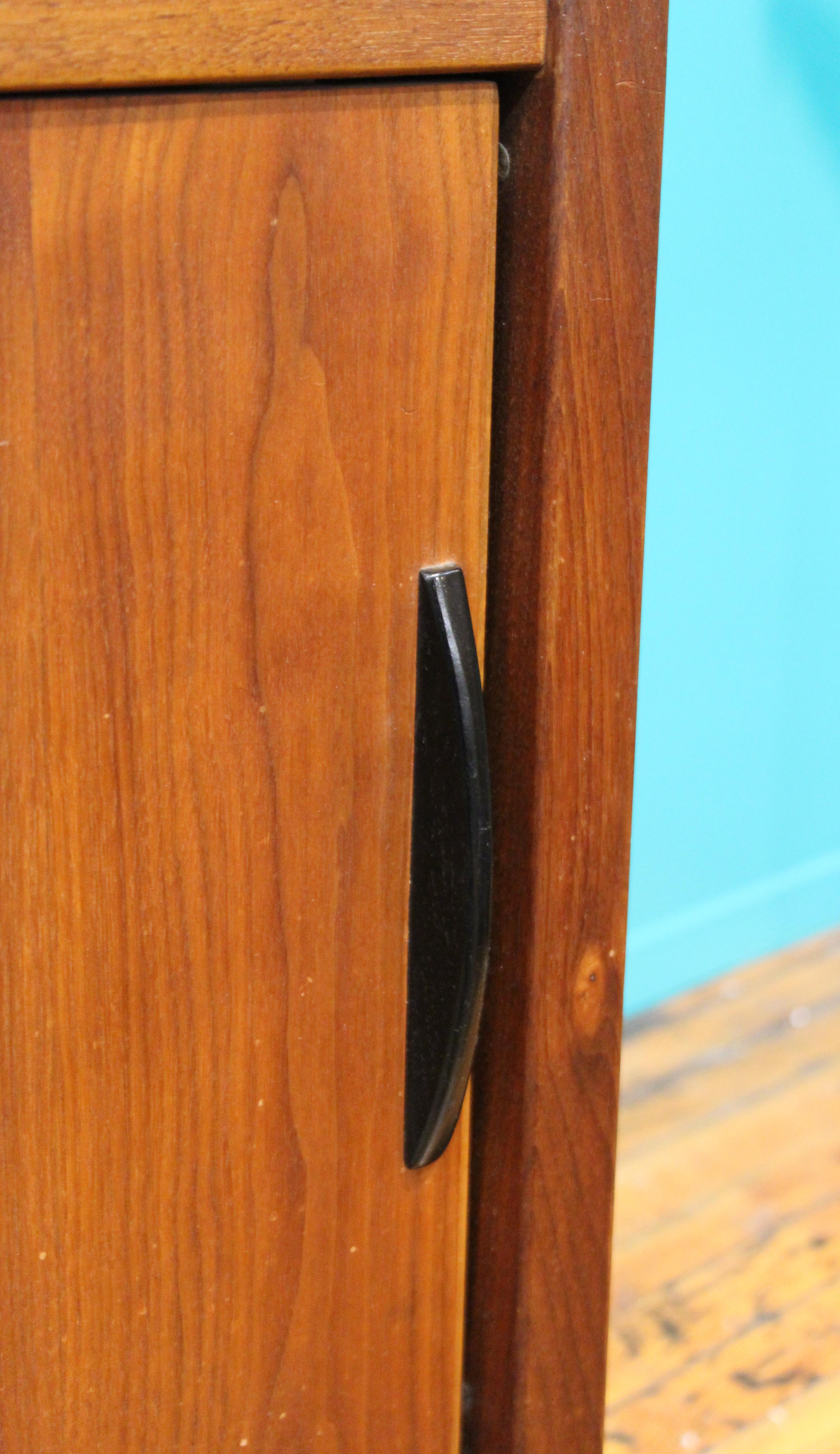 Jens Risom Mid-Century Modern Teak Credenza 2