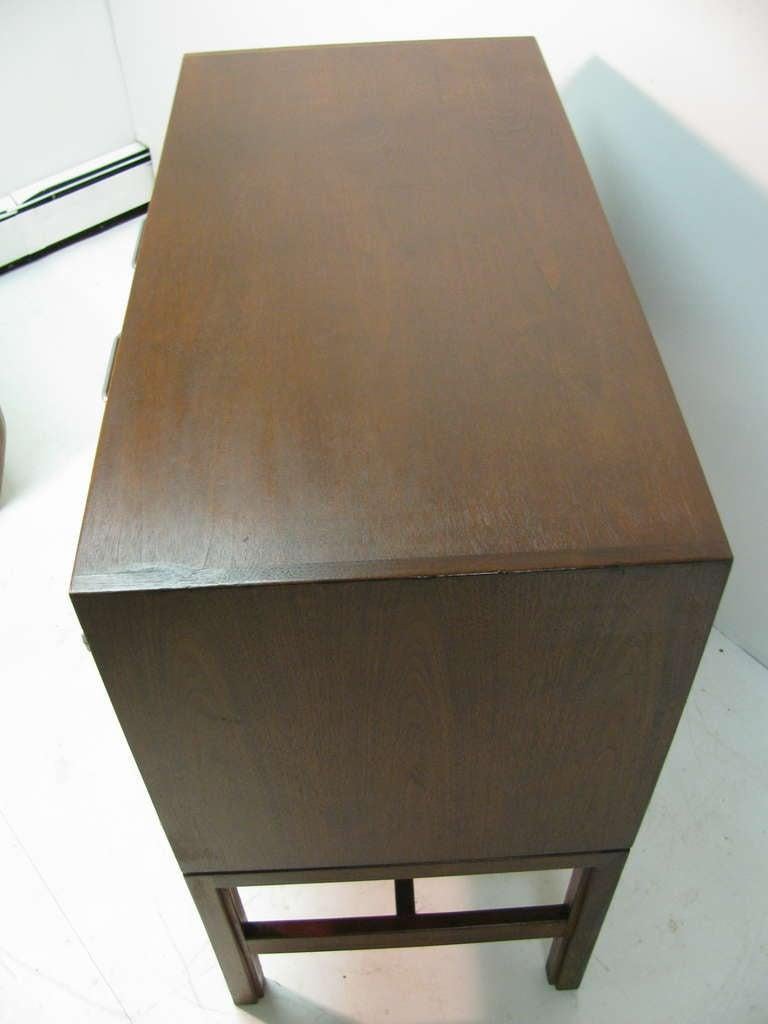 Mid-20th Century Jens Risom Mid-Century Modern Walnut Cabinet Credenza For Sale