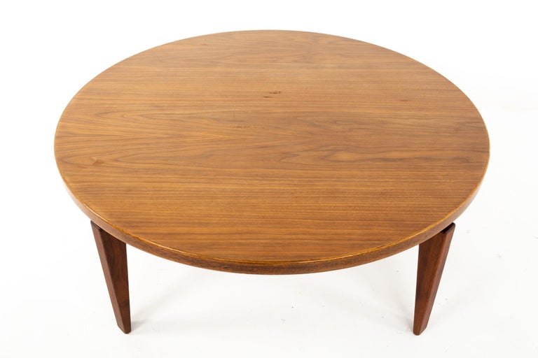 Jens Risom Mid Century Round Lazy Susan Coffee Table For Sale at 1stDibs
