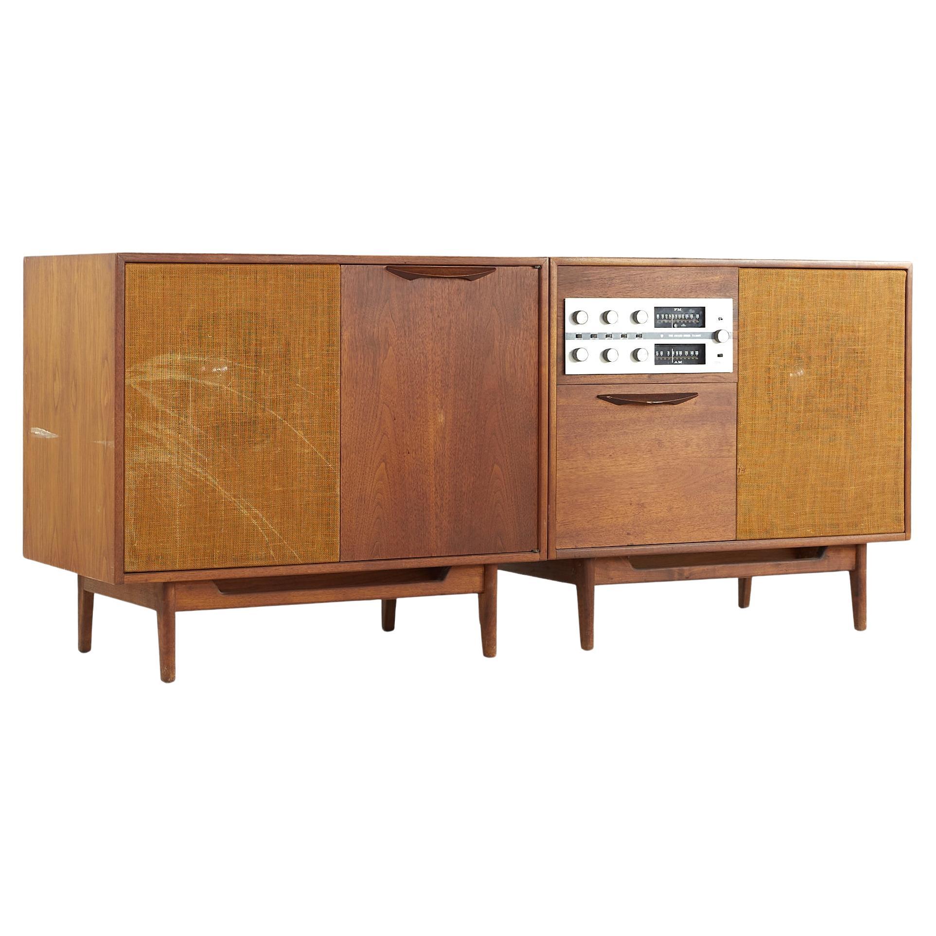 Jens Risom Midcentury Walnut 2 Piece Stereo Console For Sale