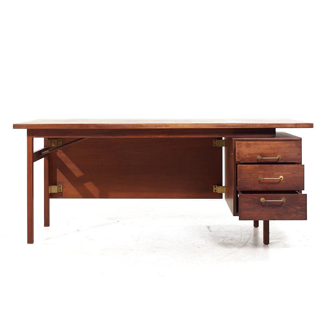 Jens Risom Mid Century Walnut and Brass Desk For Sale 2