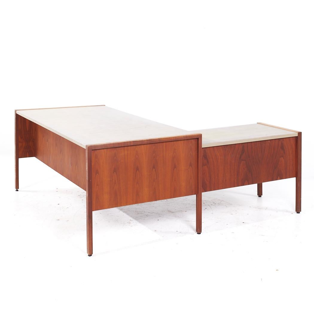 Jens Risom Mid Century Walnut and Leather Top Corner Desk For Sale 1