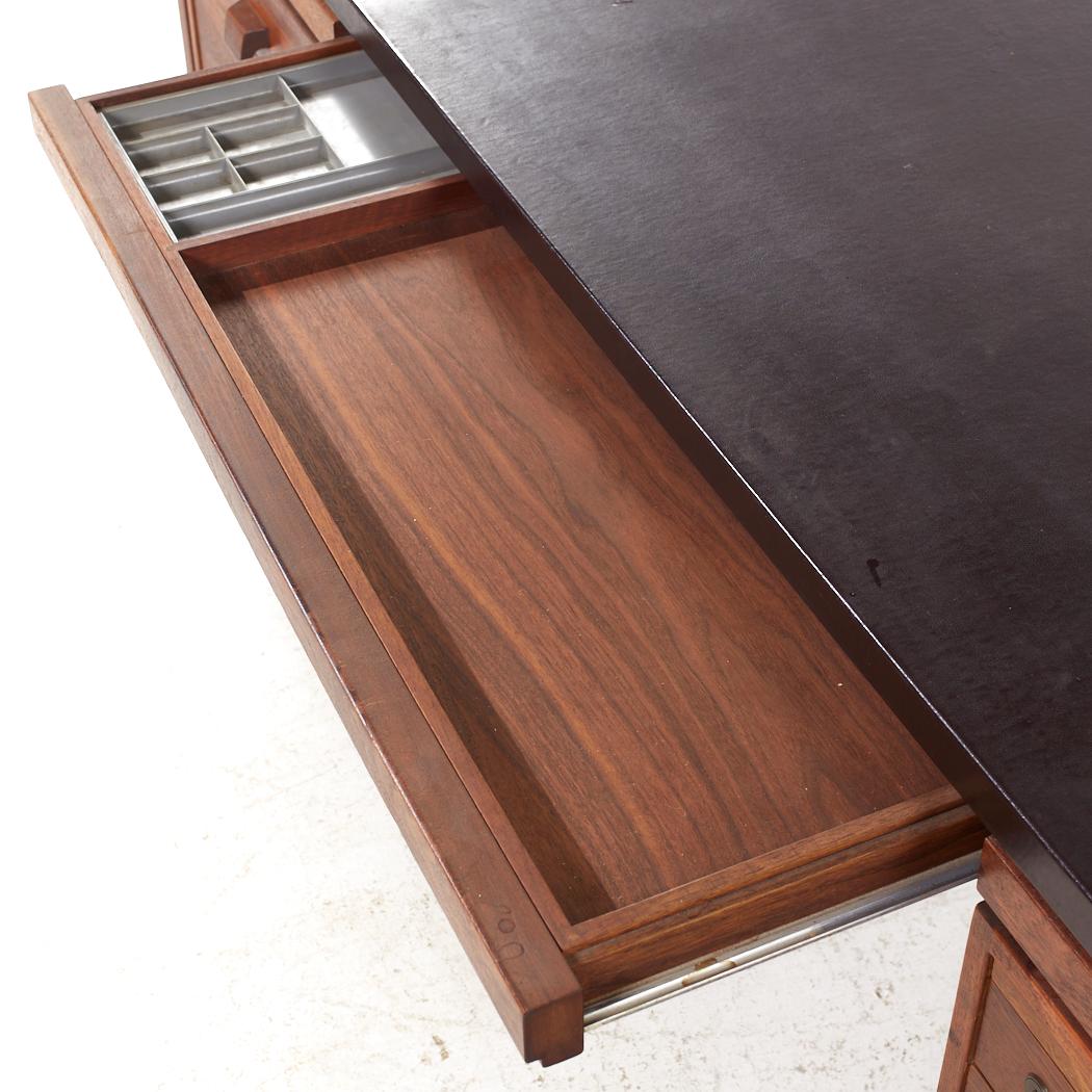 Jens Risom Mid Century Walnut and Leather Top Executive Desk For Sale 3