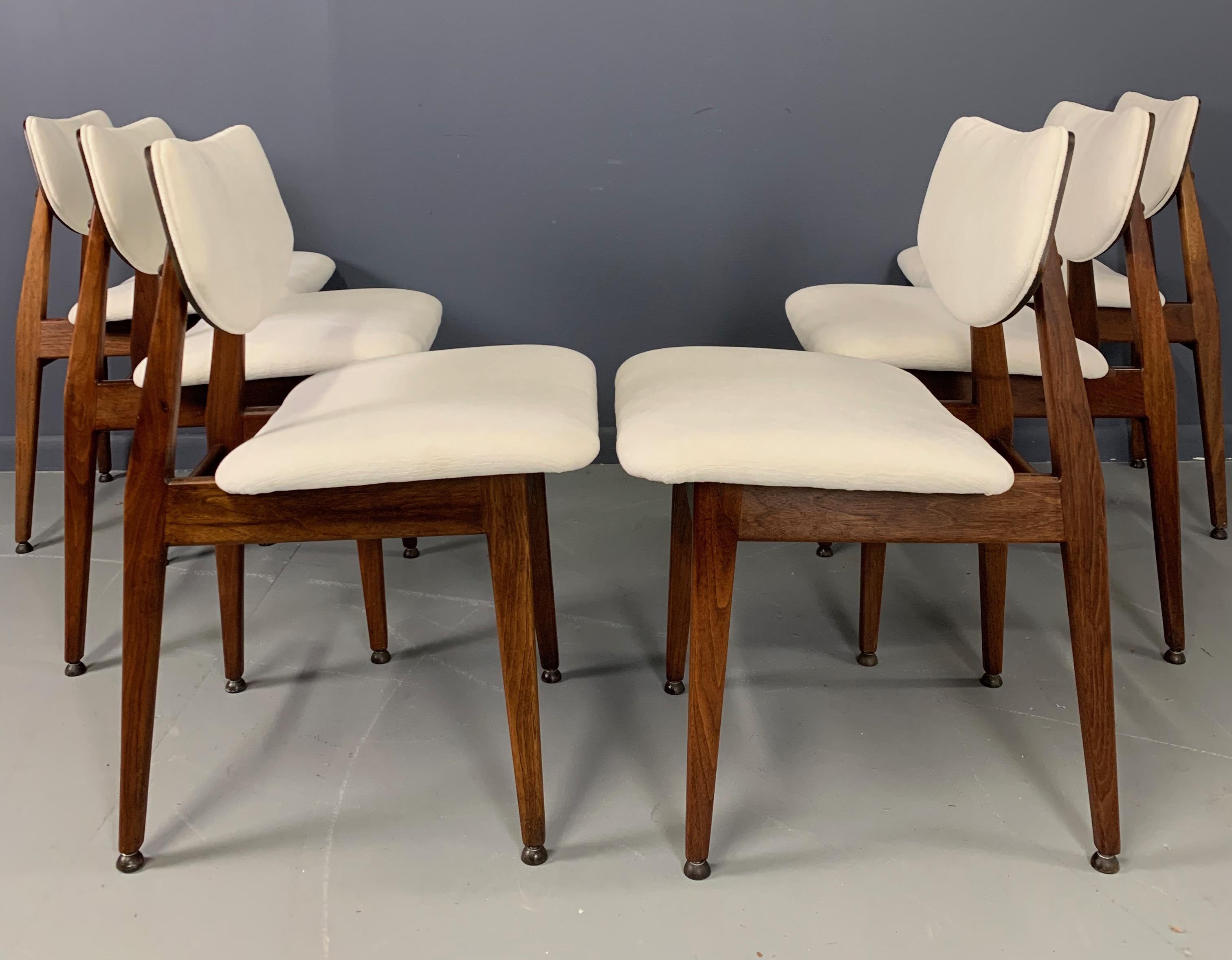 Jens Risom Midcentury Walnut Dining Chairs, a Set of Six 3