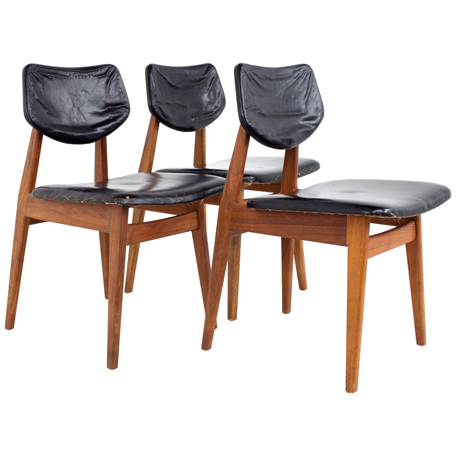 Jens Risom Mid Century Walnut Dining Chairs, Set of 3 For Sale