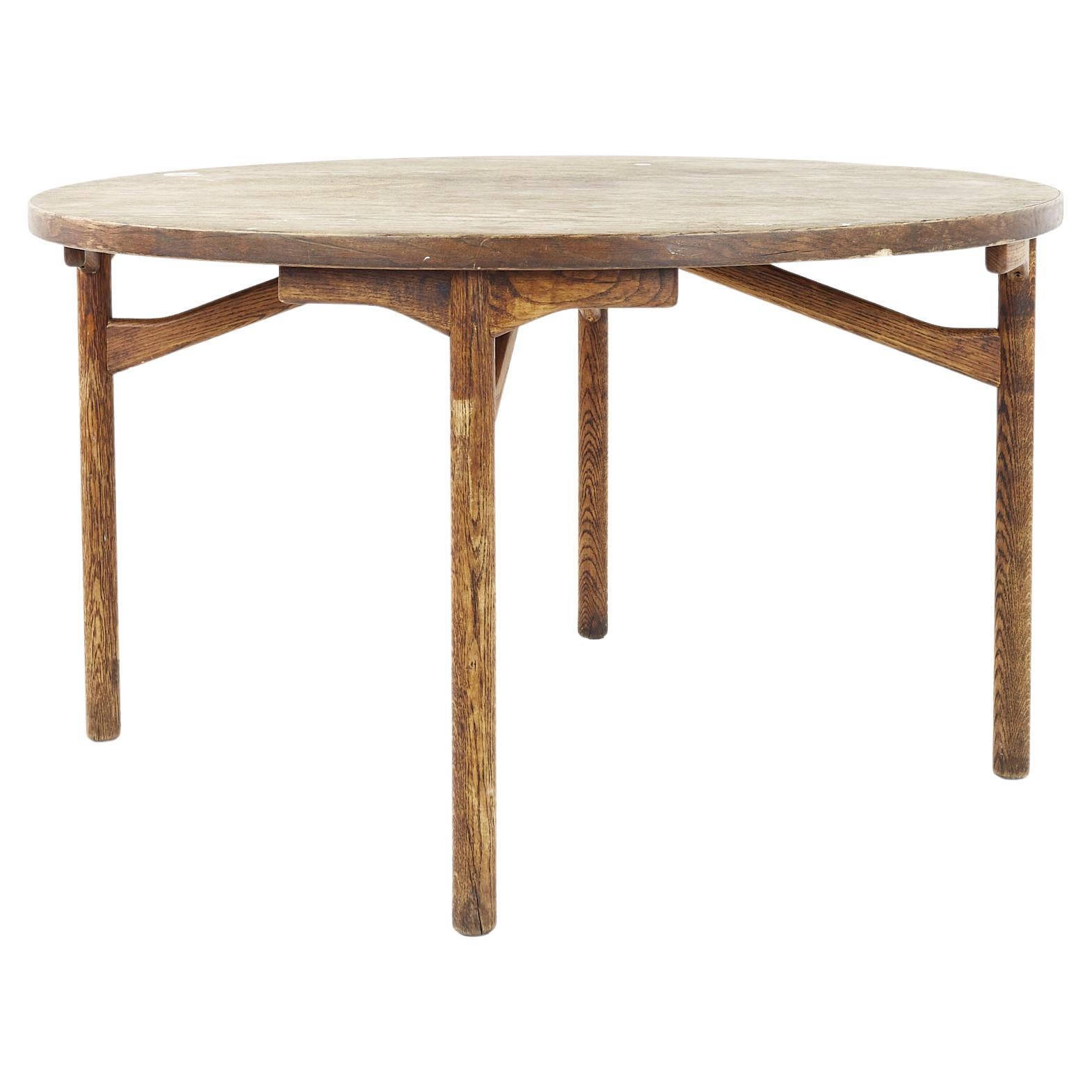 Beautiful Danish Modern Walnut Dining Table by Jens Risom, circa 1960s