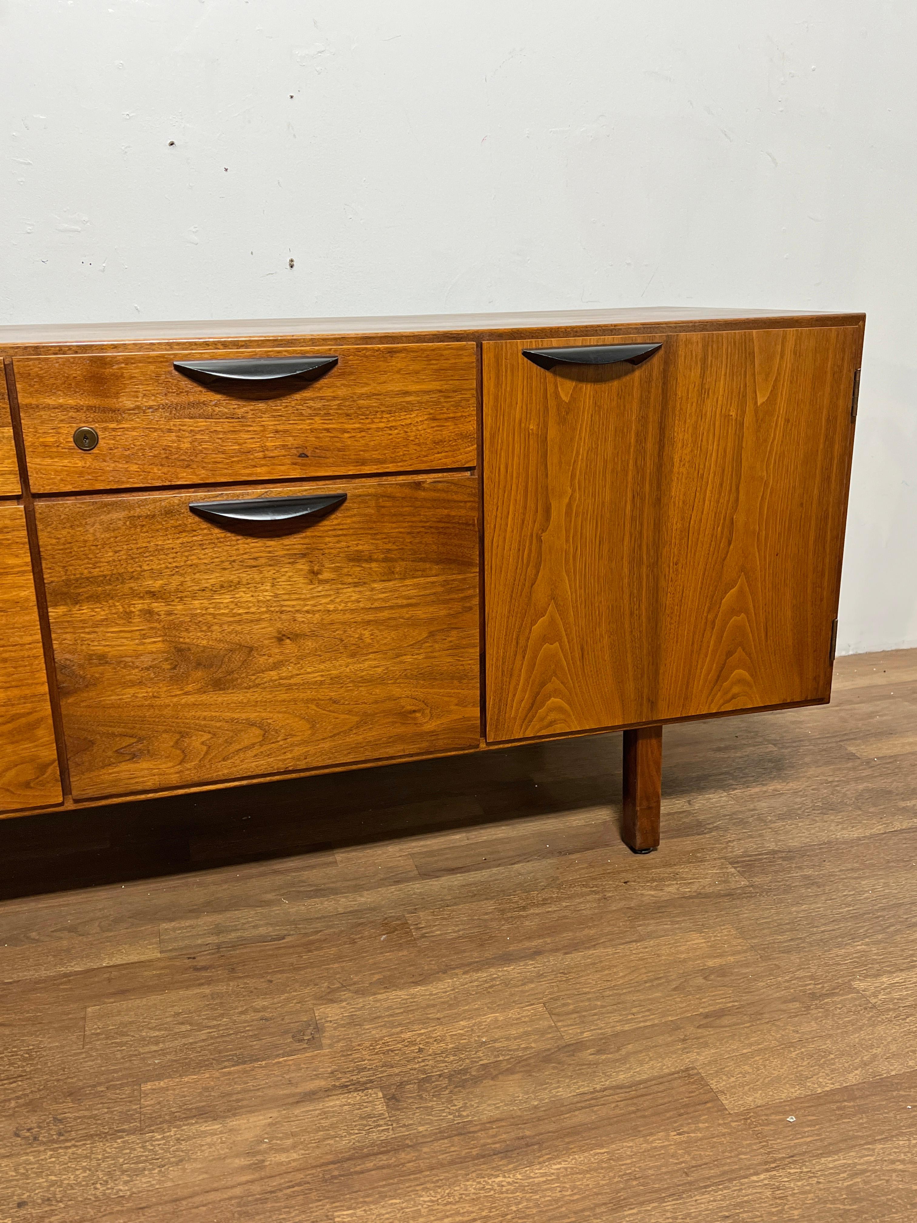 American Jens Risom Mid-Century Walnut Executive Credenza Circa 1960s