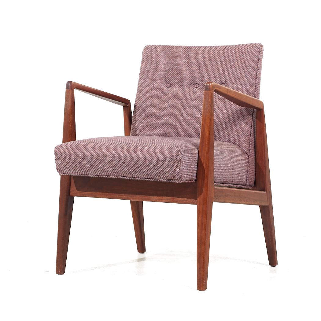 Mid-Century Modern Jens Risom Mid Century Walnut Lounge Chair For Sale