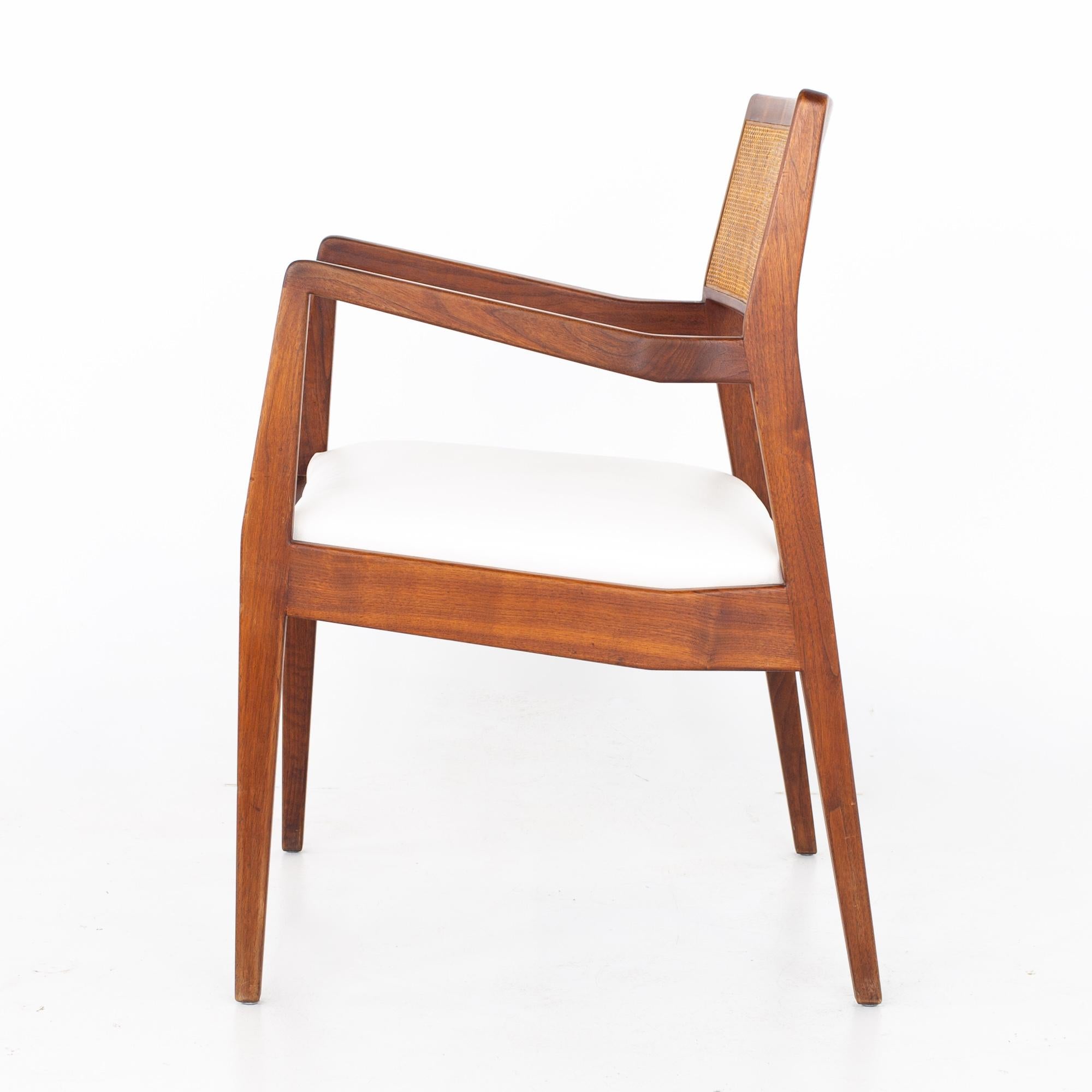 Jens Risom Mid Century Walnut Playboy Chair 3