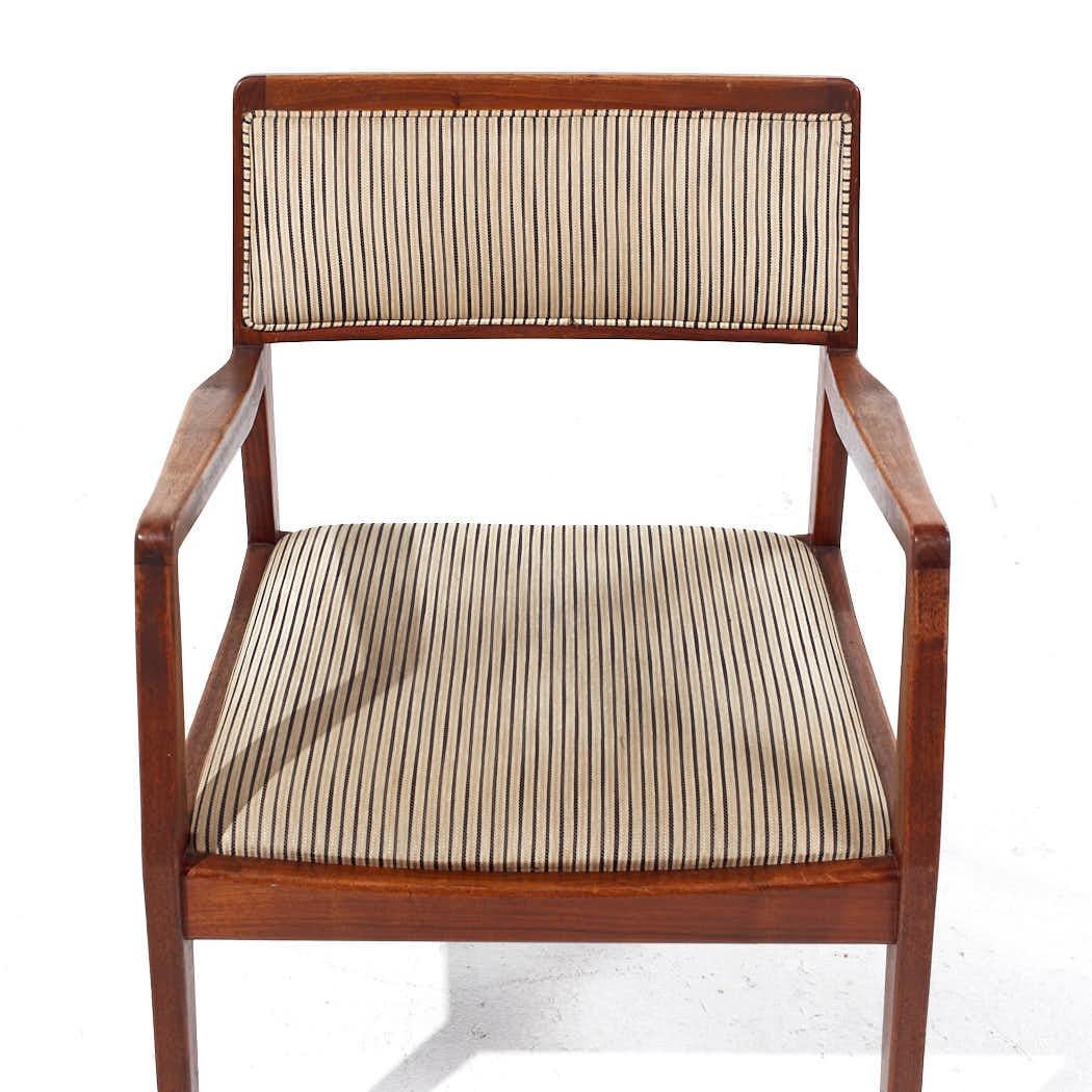 Jens Risom Mid Century Walnut Playboy Dining Chairs - Set of 4 For Sale 5
