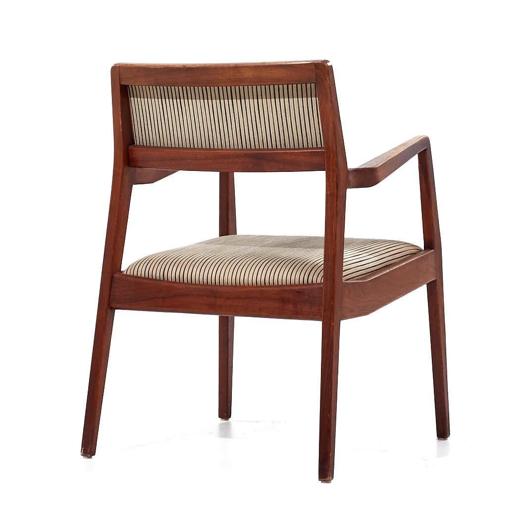 Upholstery Jens Risom Mid Century Walnut Playboy Dining Chairs - Set of 4 For Sale