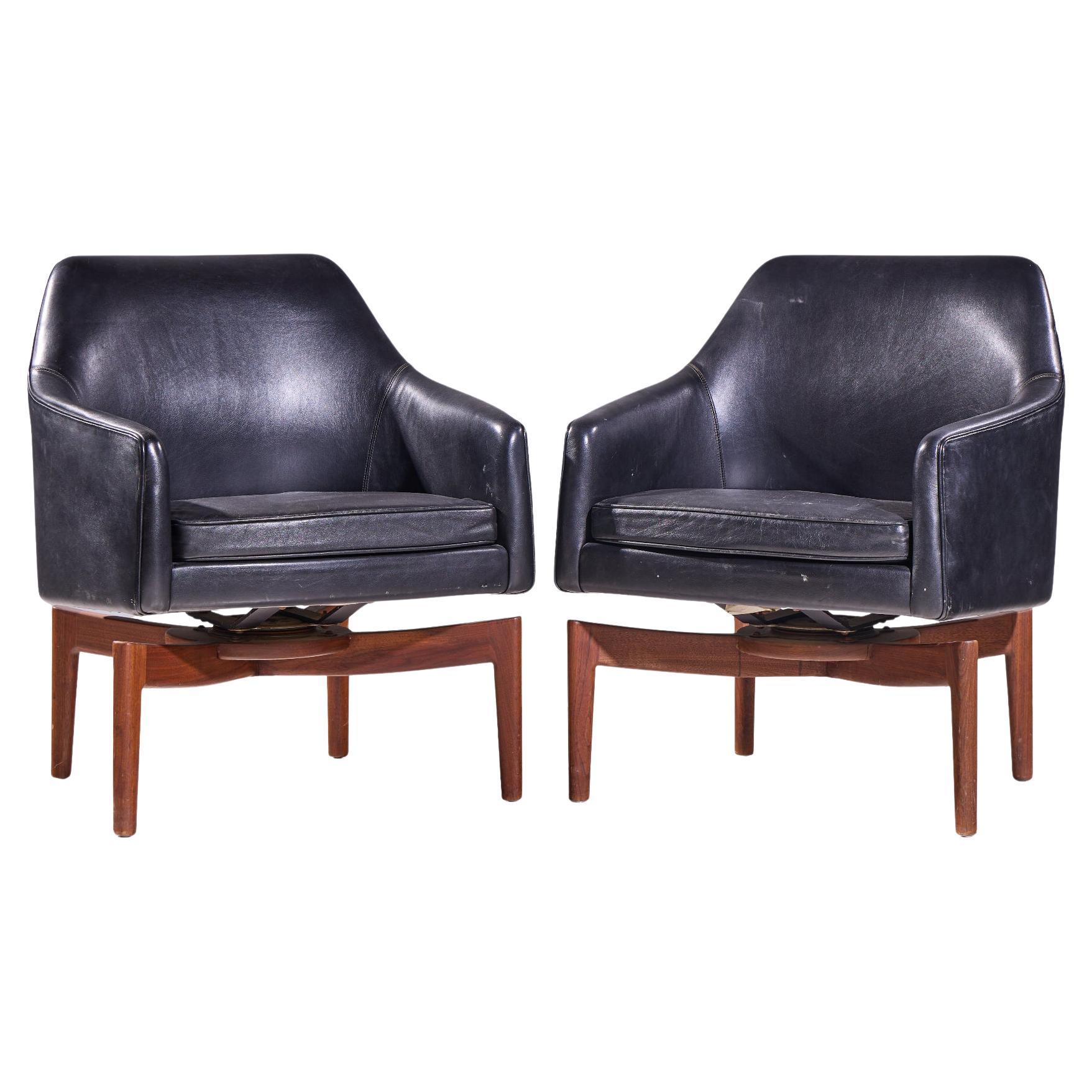Jens Risom Mid Century Walnut Swivel Chairs - Pair For Sale