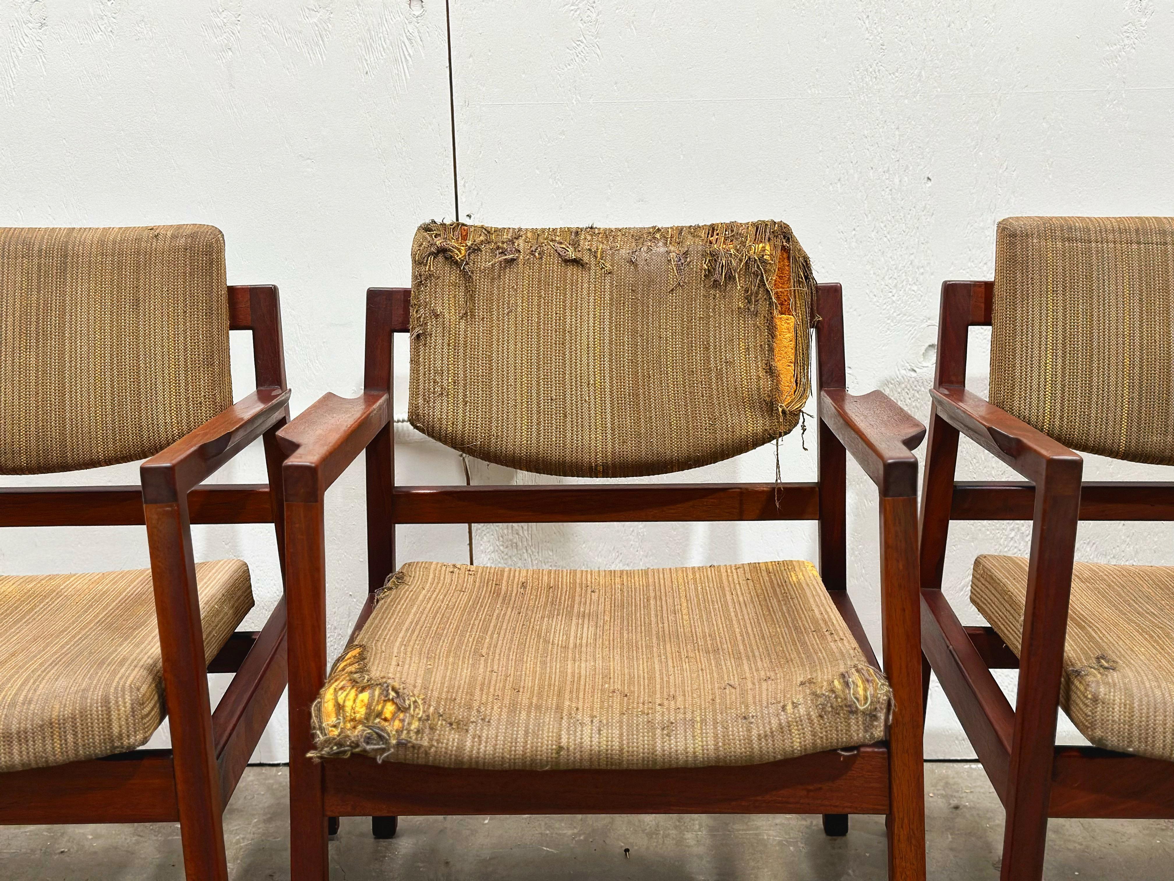 Mid-20th Century Jens Risom Midcentury Modern Arm Chairs - Set of 8 - Model C170 - Black Walnut For Sale
