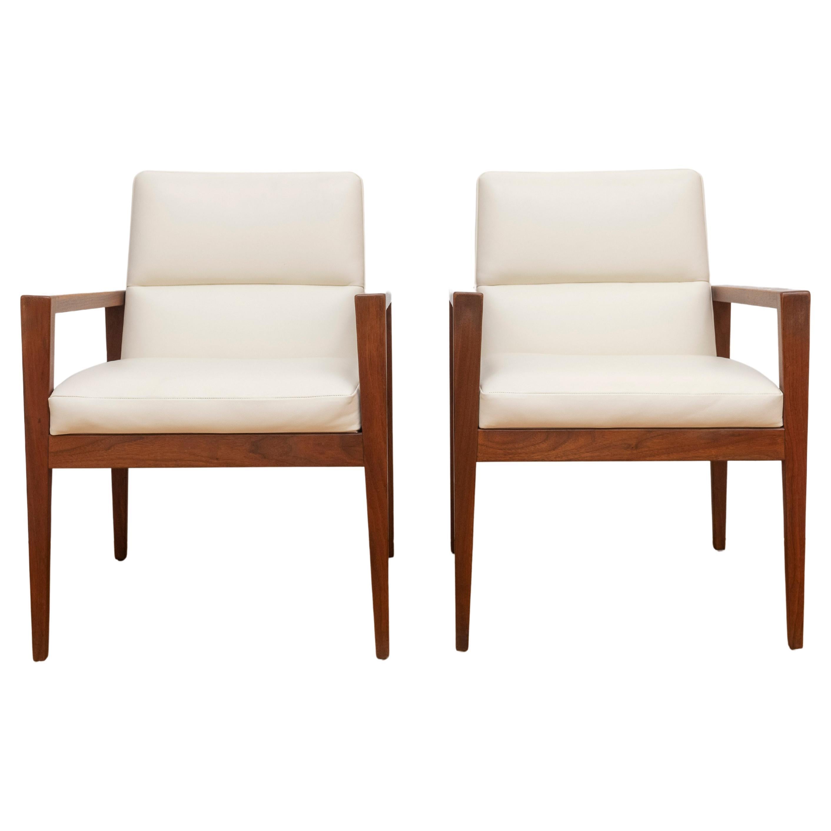 Jens Risom Midcentury Walnut & Cream Occasional Chairs For Sale