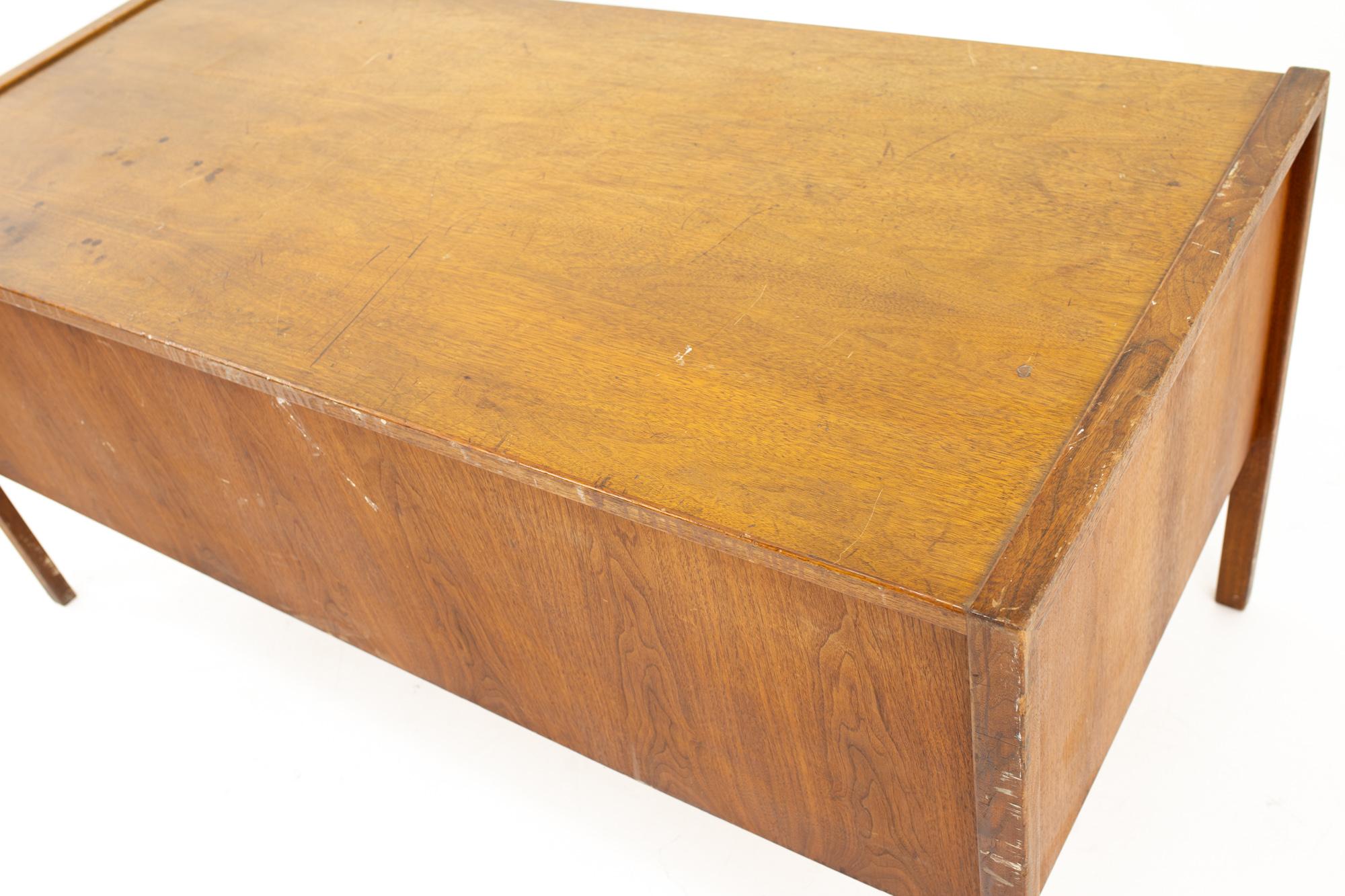 Jens Risom Mid Century Walnut Single Sided 2-Drawer Desk 3