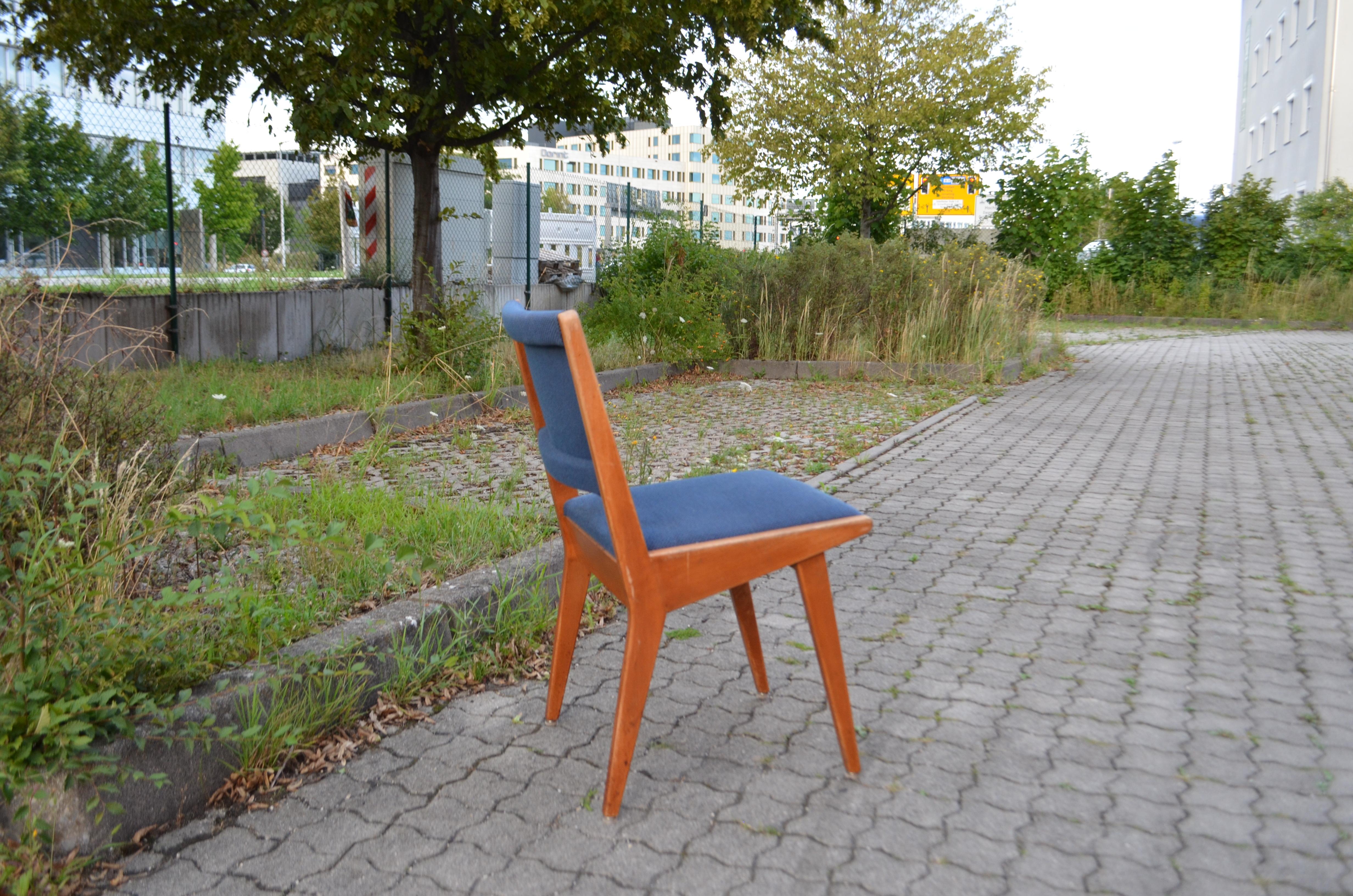 Jens Risom Model 666 Dining Chair or for Knoll International Set of 4 In Fair Condition For Sale In Munich, Bavaria