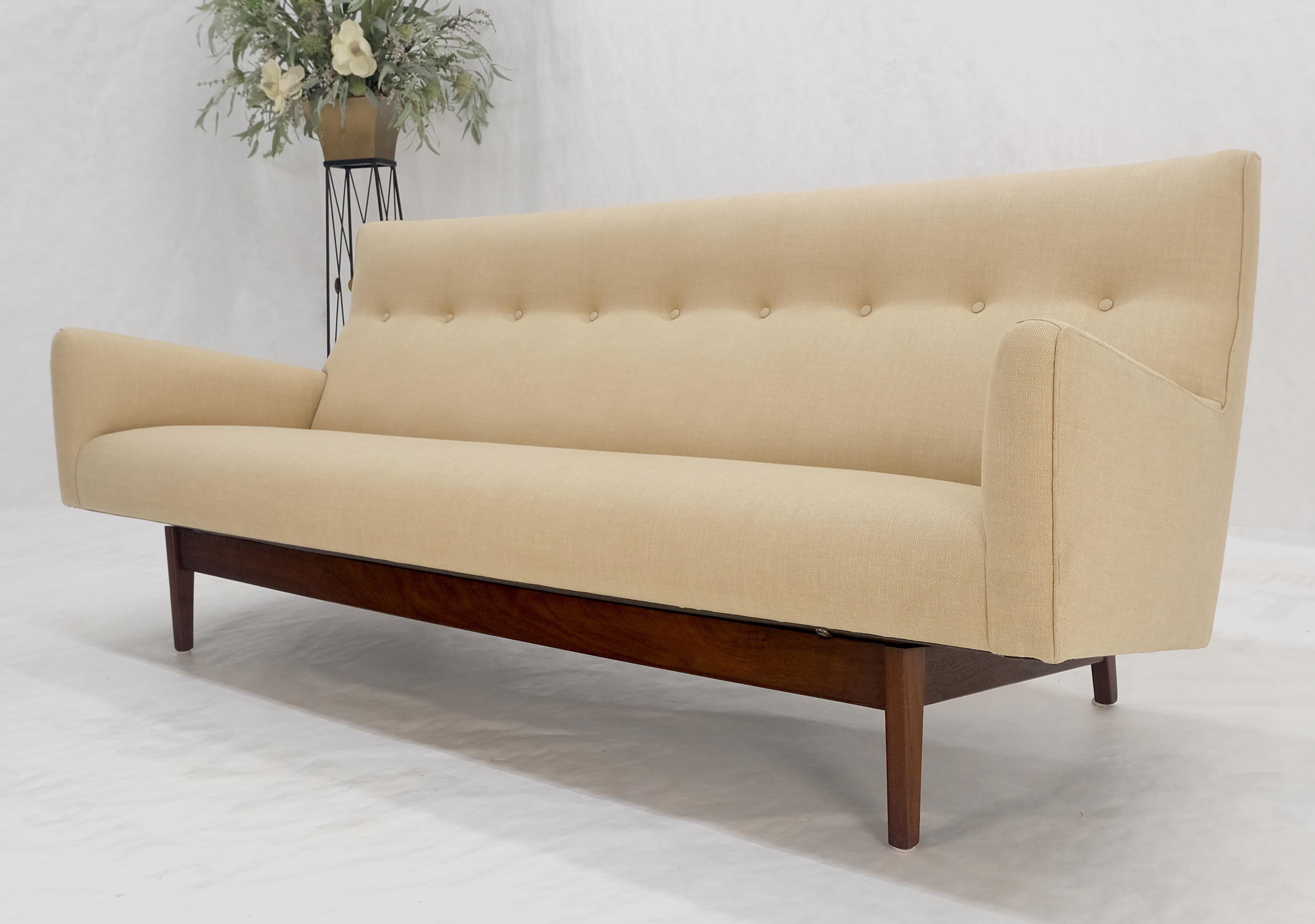 Jens Risom NEW Beige Linen Upholstery Oiled Walnut Frame c1960s Sofa Couch MINT! For Sale 6