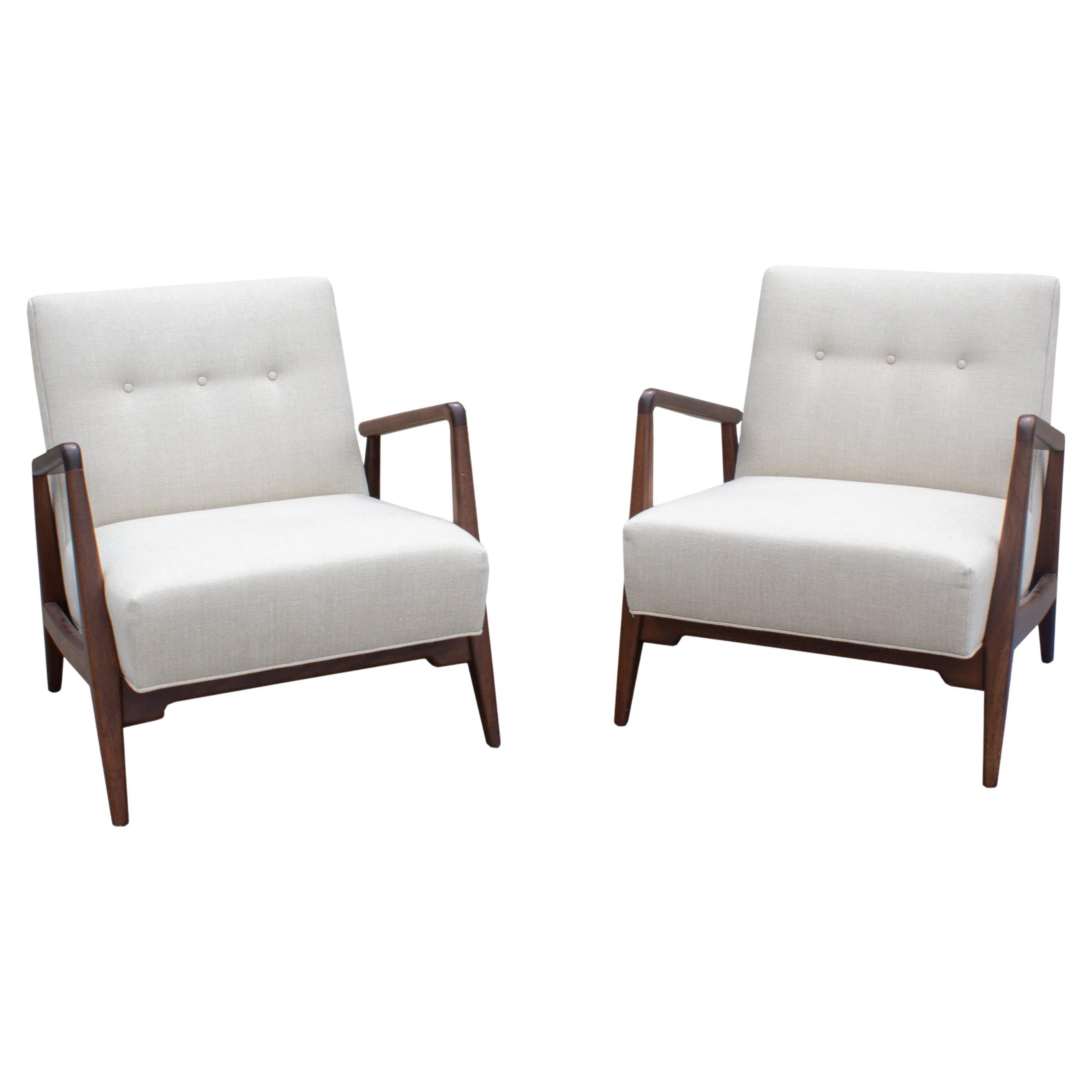 Jens Risom Pair of Walnut Lounge Chairs For Sale