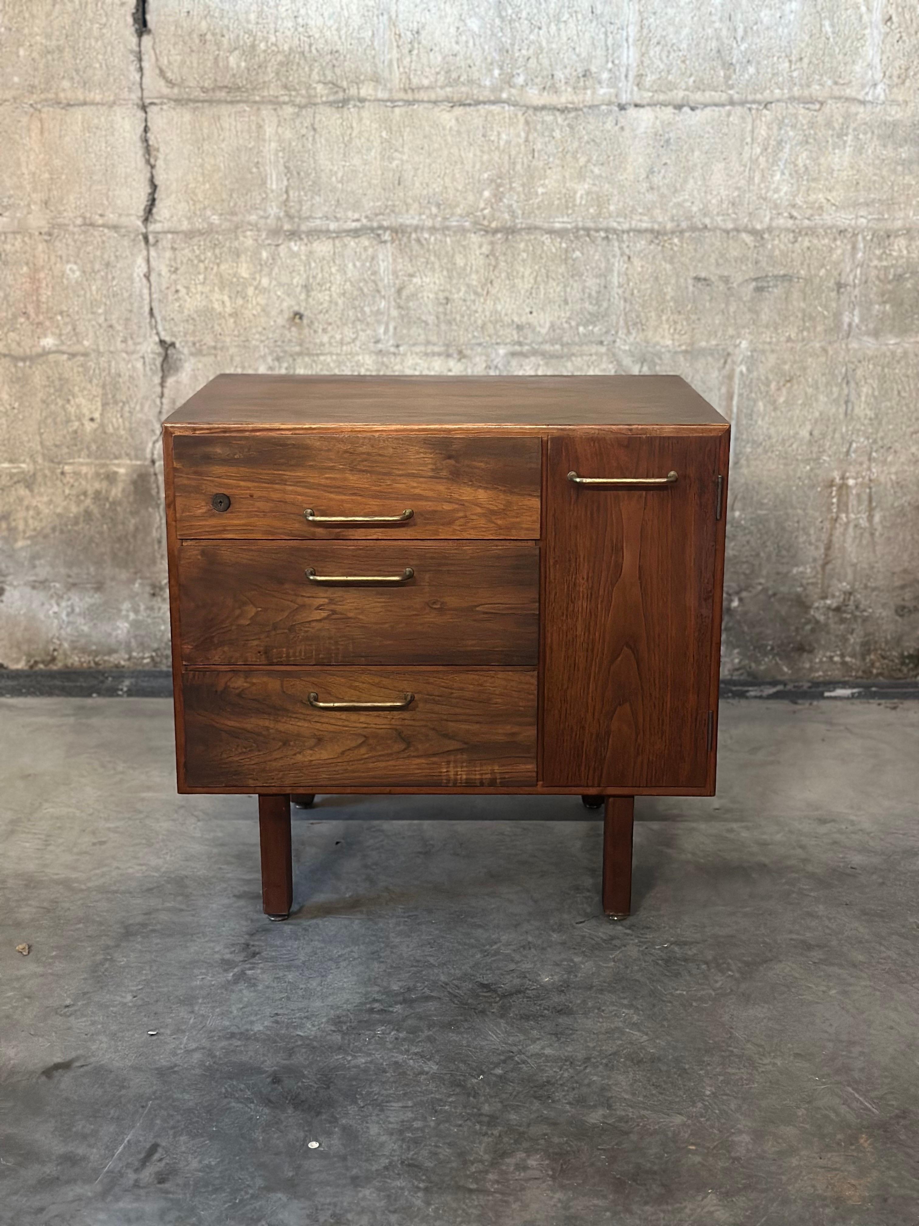 Jens Risom Petite Walnut Cabinet In Good Condition For Sale In Hudson, NY