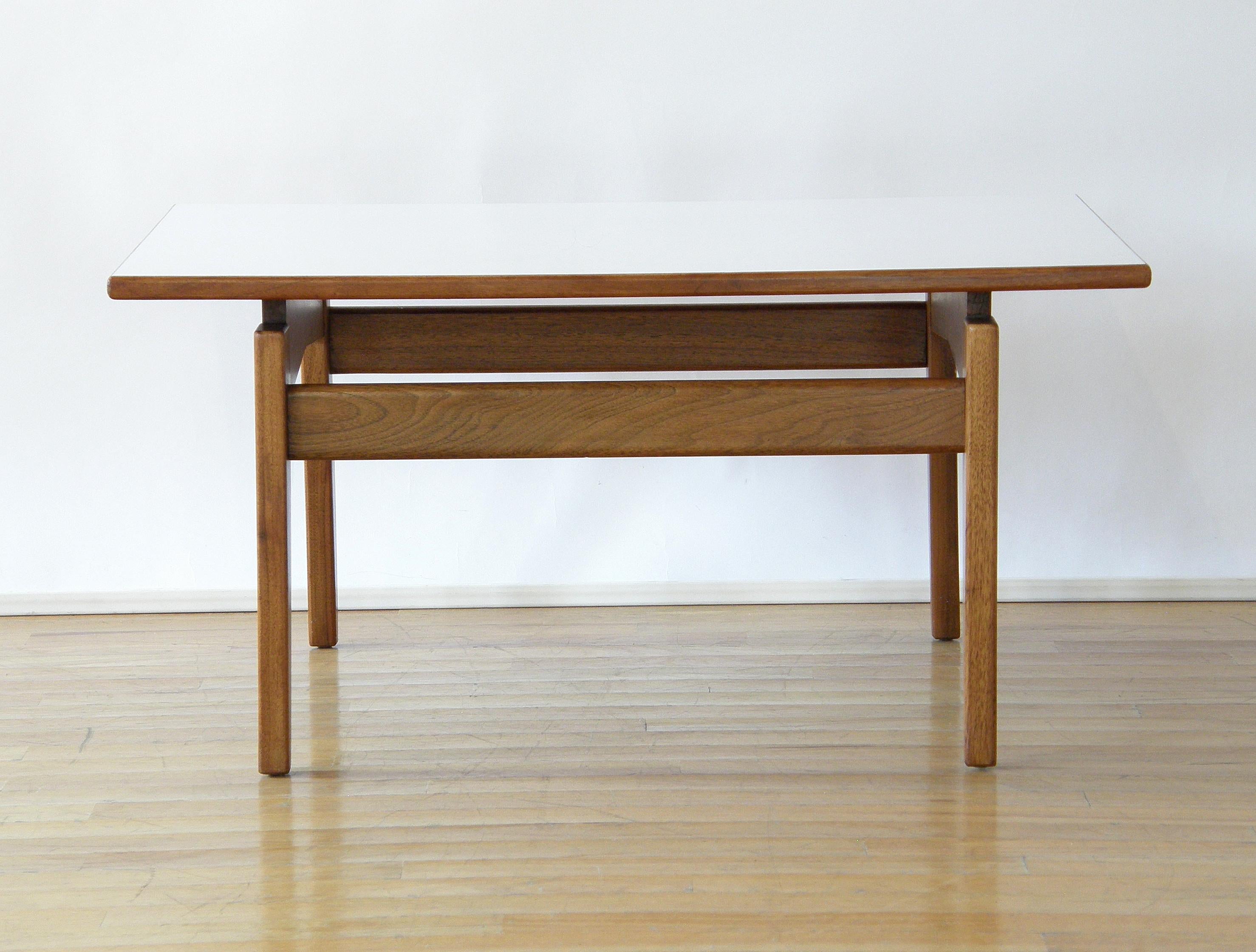 Mid-20th Century Jens Risom Rectangular Side Table with Walnut Base and White Laminate Top For Sale