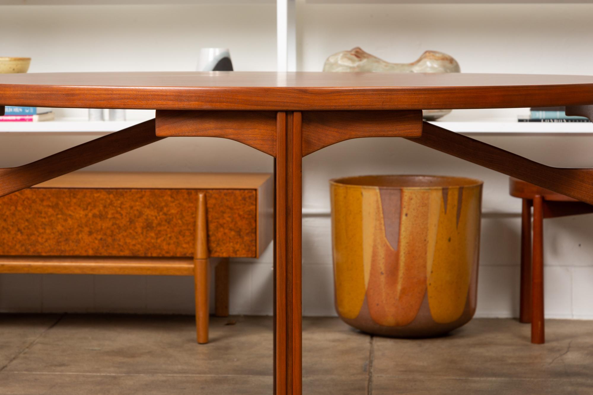 Jens Risom Round Dining Table 1