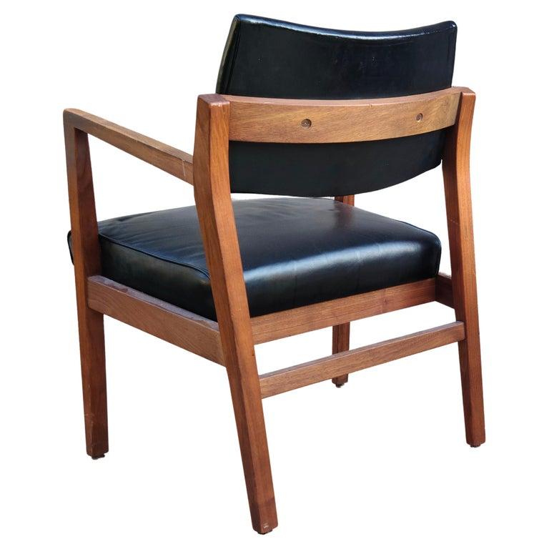 Leather Jens Risom Set of 12 Captains Arm Chairs Walnut For Sale