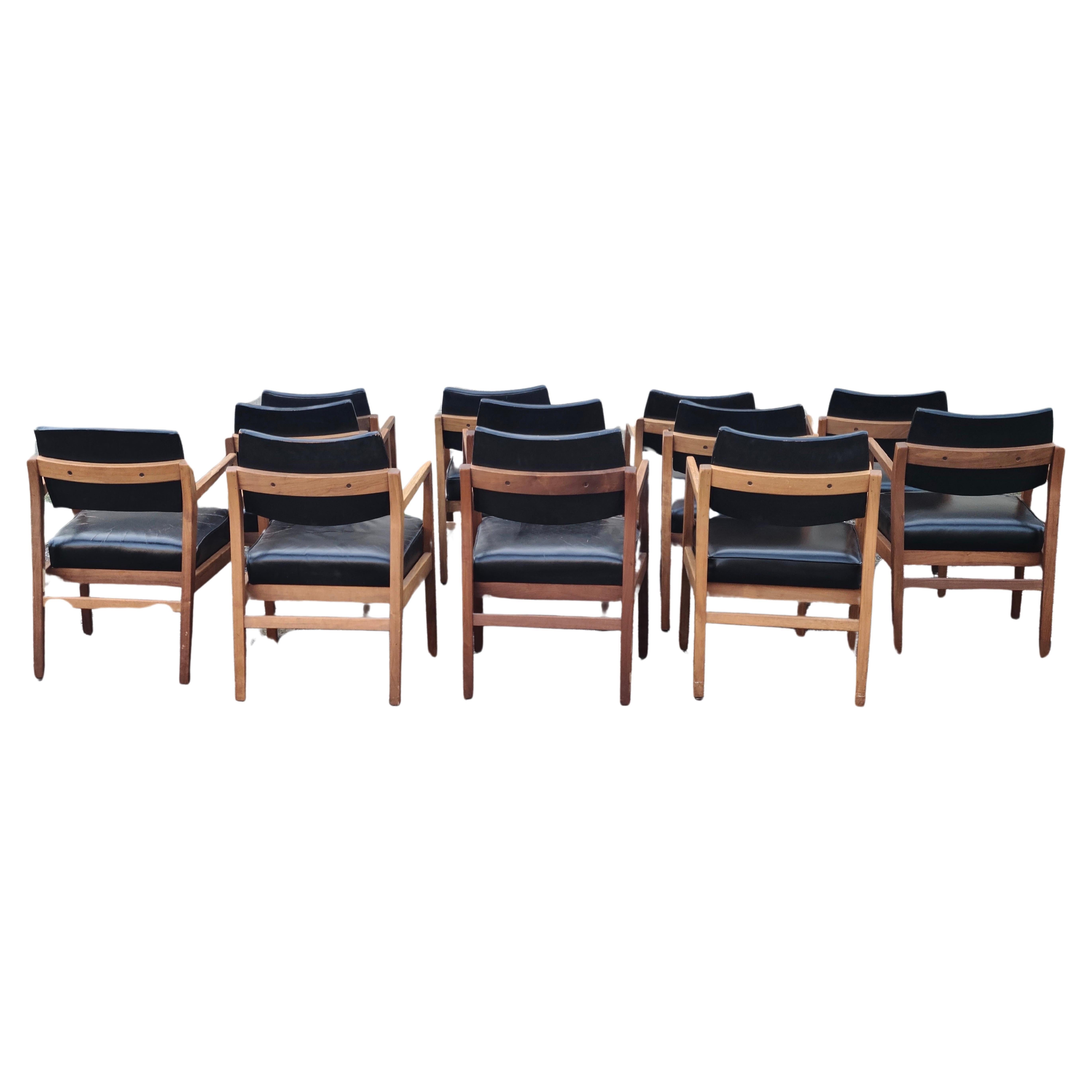 Jens Risom Set of 12 Captains Arm Chairs Walnut Leather For Sale 6