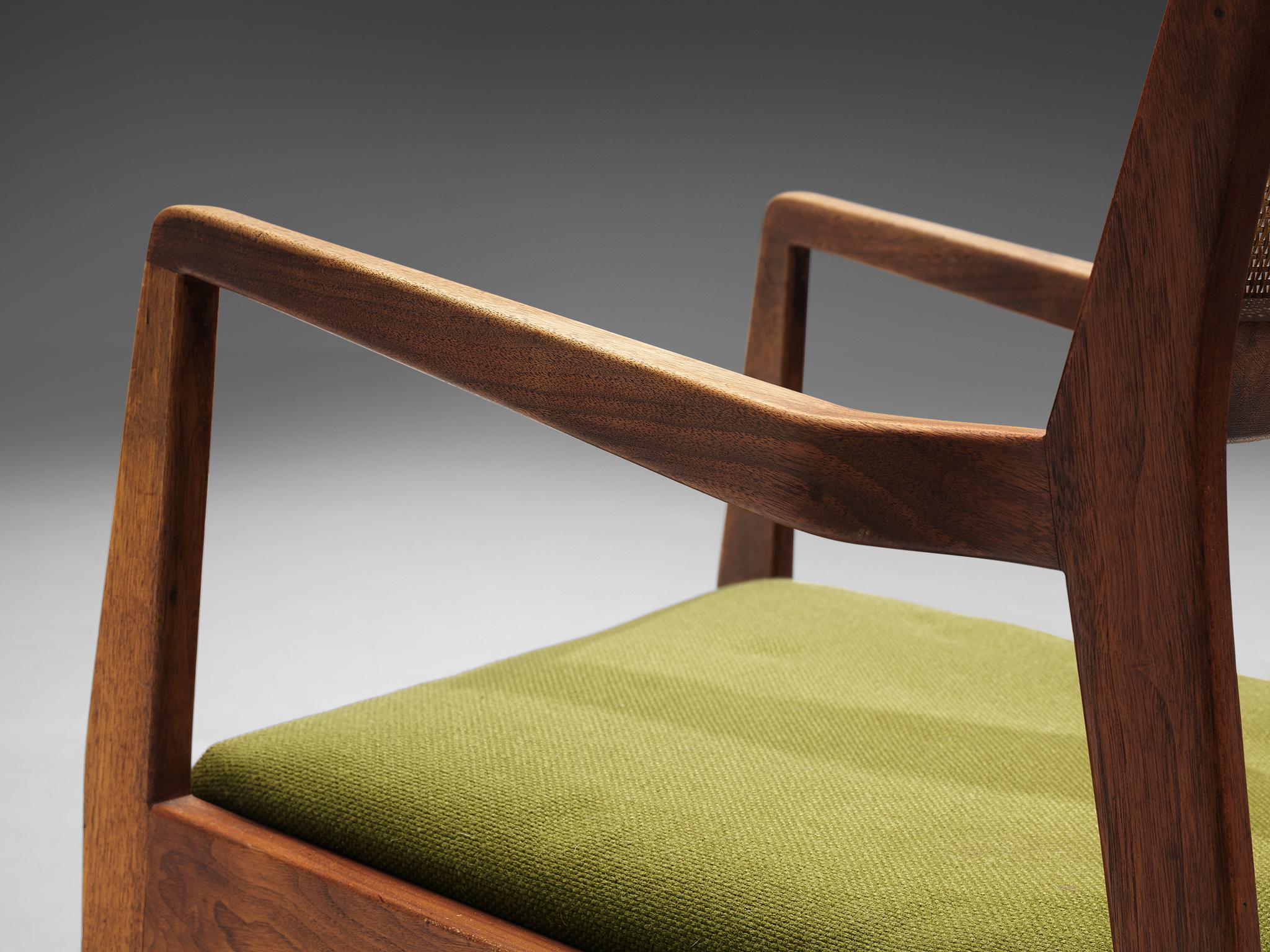 Jens Risom Set of Six 'Playboy' Dining Chairs in Walnut In Fair Condition In Waalwijk, NL