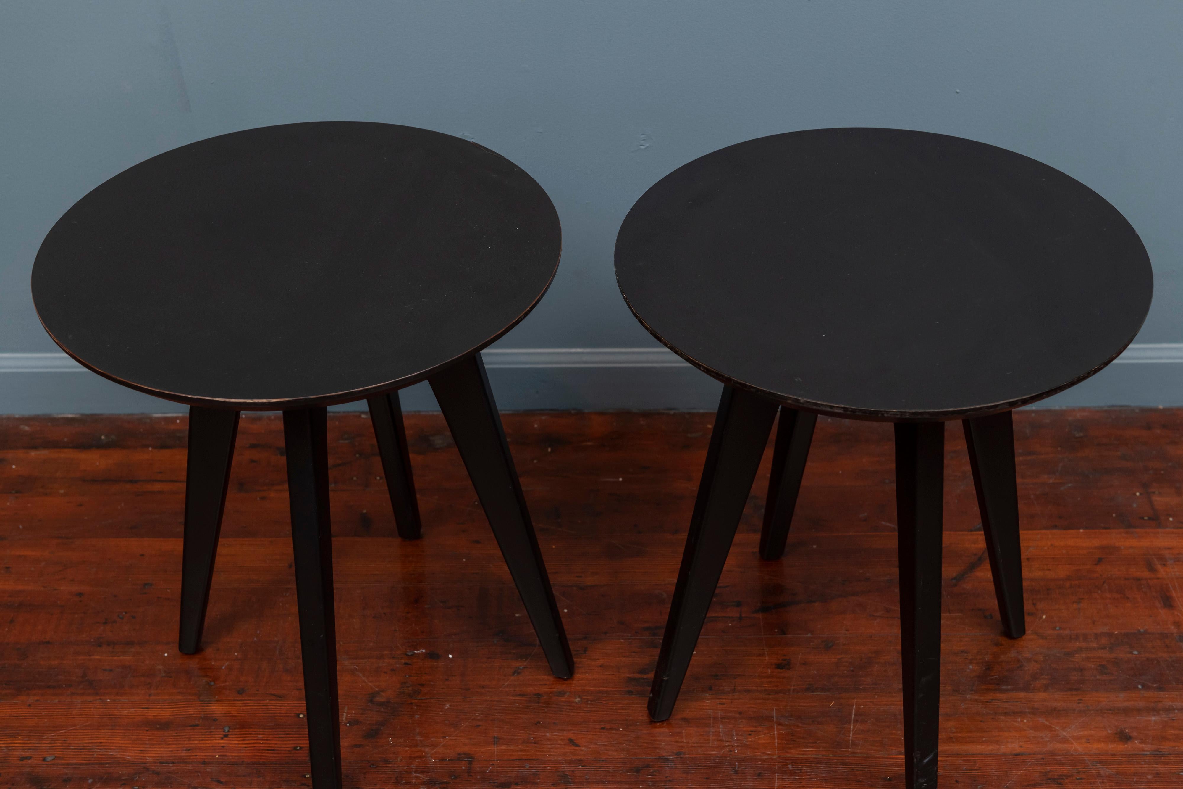 Mid-Century Modern Jens Risom Side Tables for Knoll For Sale