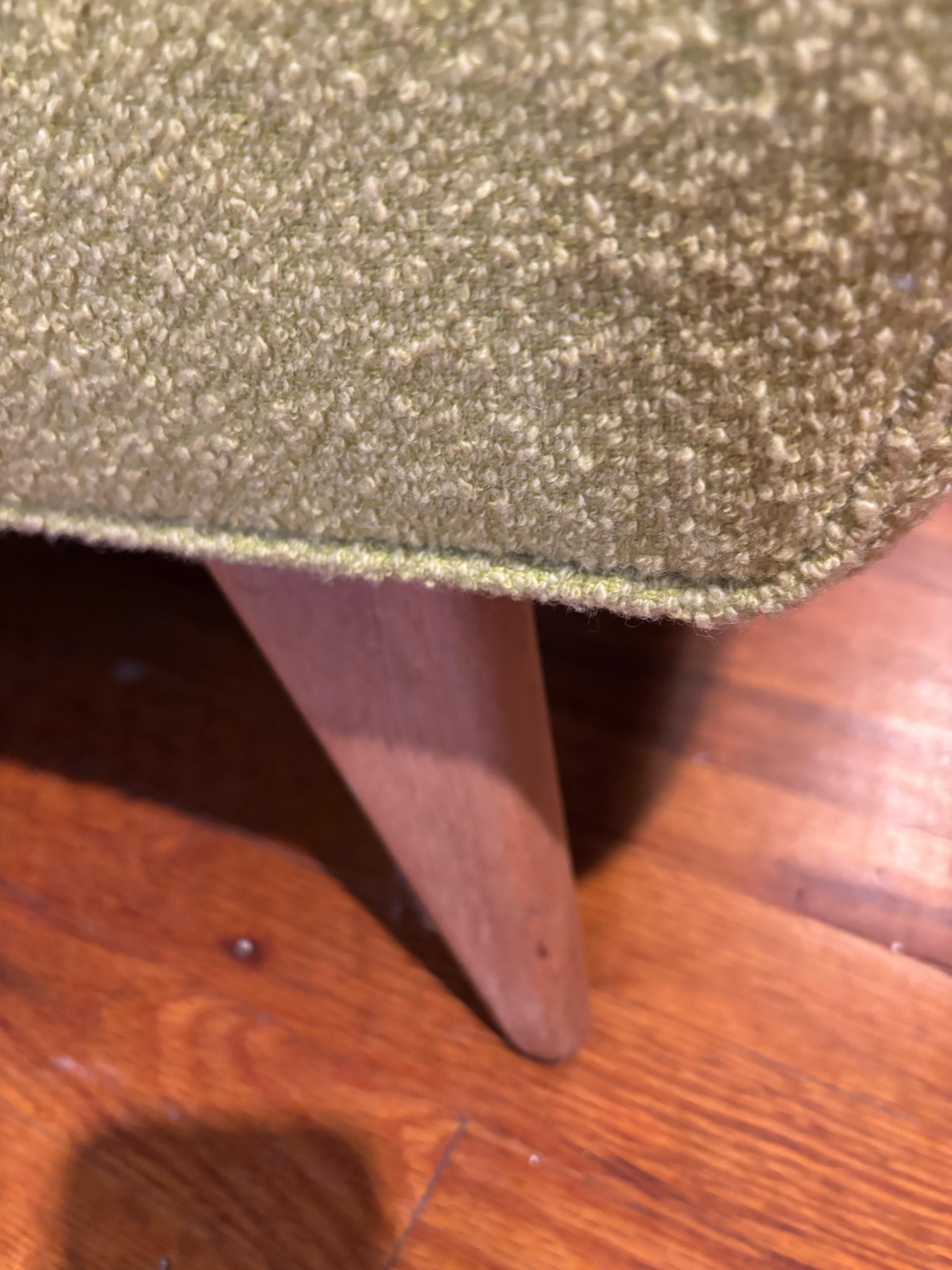 Tissu d'ameublement Jens Risom Sofa en vente