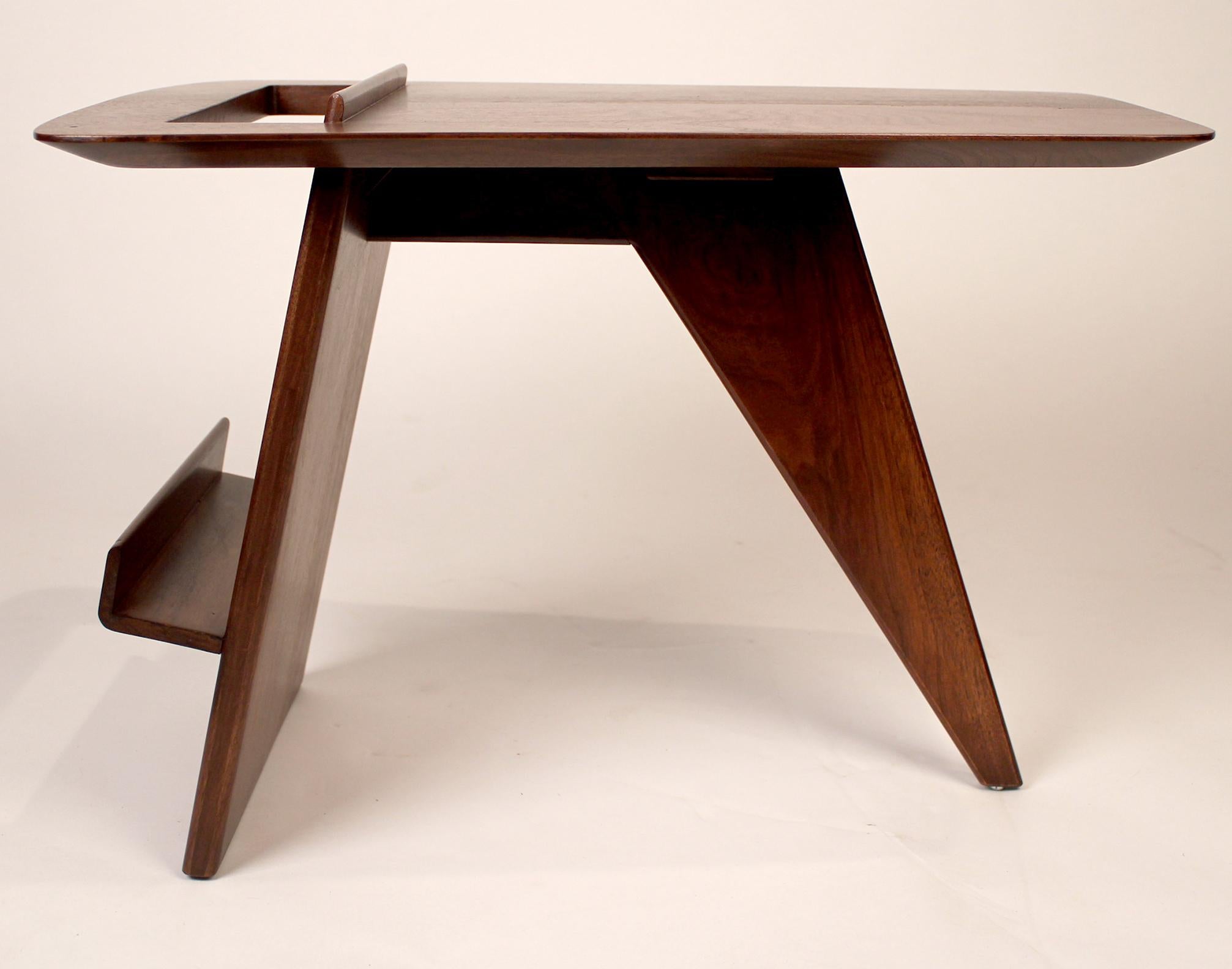 Rare magazine table designed and produced by Jens Risom.